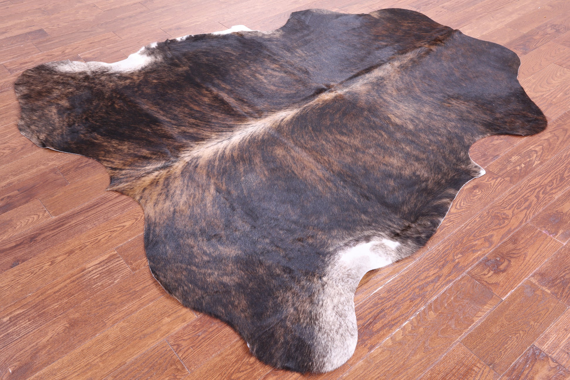 Brindle Natural Hair-On Cowhide Rug - 6' 11" X 6' 8" - Golden Nile