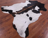 Natural Hair-On Cowhide Rug - 7' 10" X 7' 2" - Golden Nile