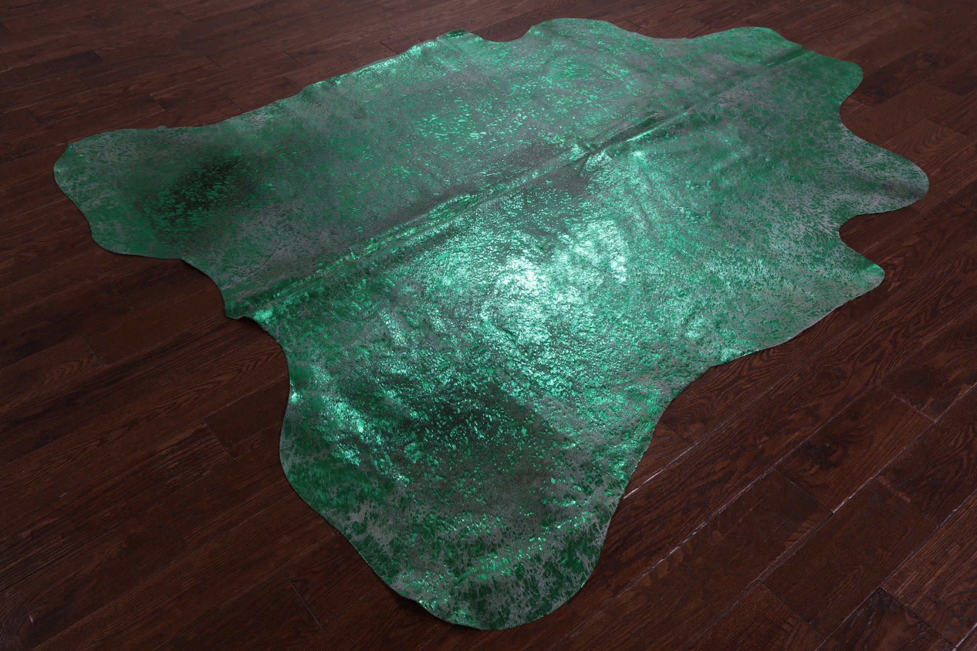 Green Metallic Natural Hair-On Cowhide Rug - 7' 3" X 6' 2" - Golden Nile
