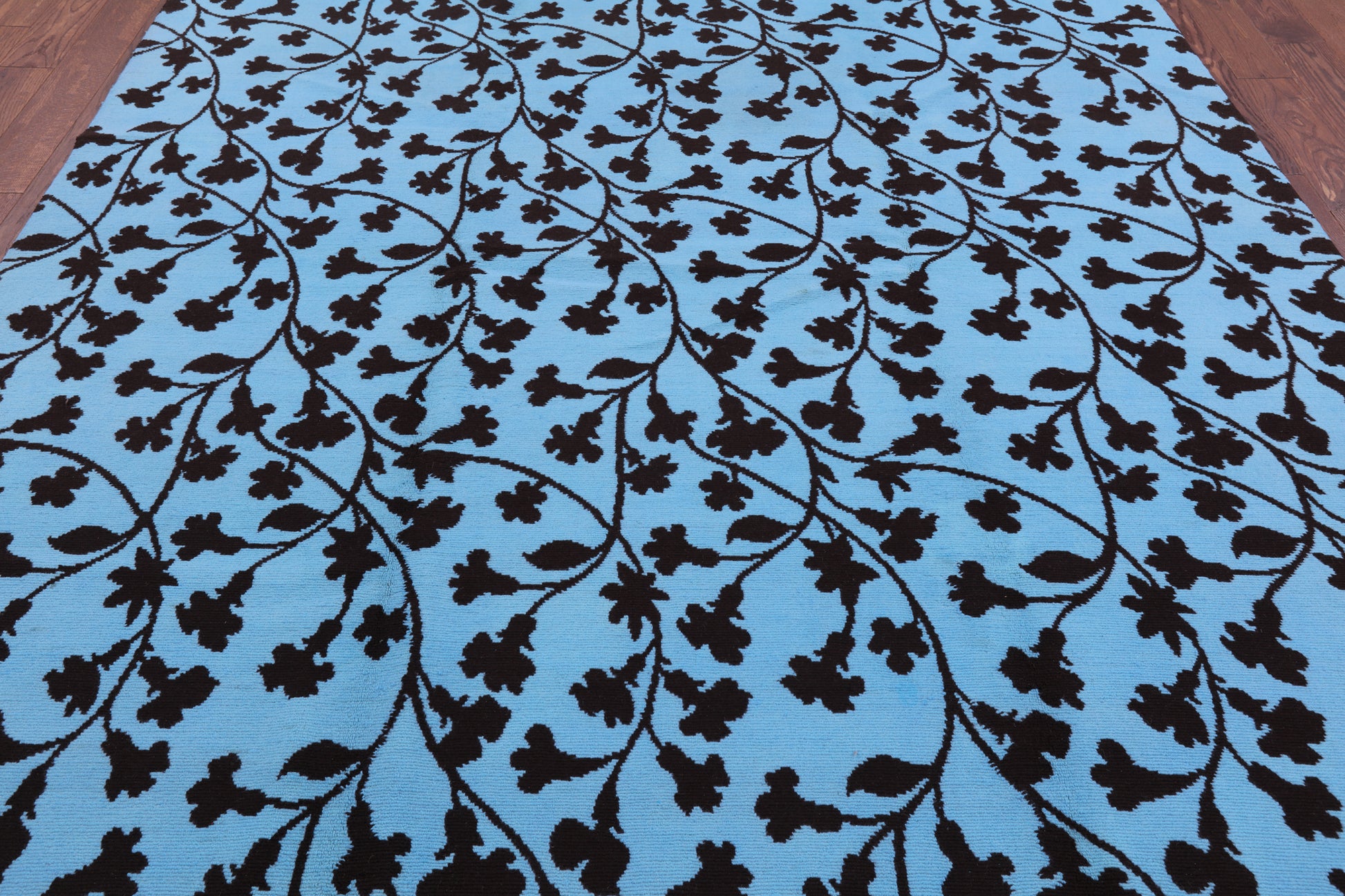 Blue Modern Floral Hand Knotted Area Rug - 8' 0" X 10' 0" - Golden Nile