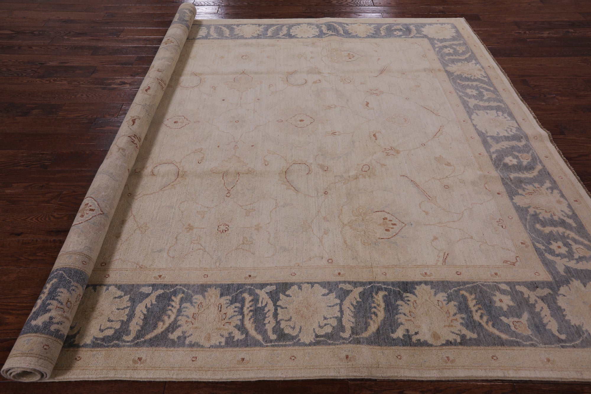 Ivory Peshawar Hand Knotted Wool Rug - 8' 2" X 10' 0" - Golden Nile