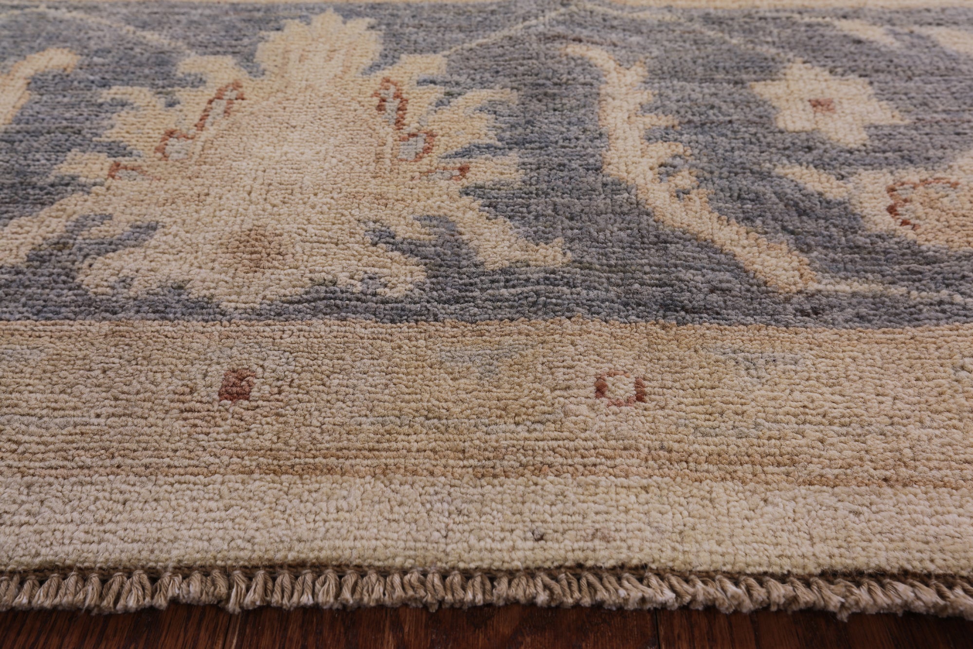 Ivory Peshawar Hand Knotted Wool Rug - 8' 2" X 10' 0" - Golden Nile