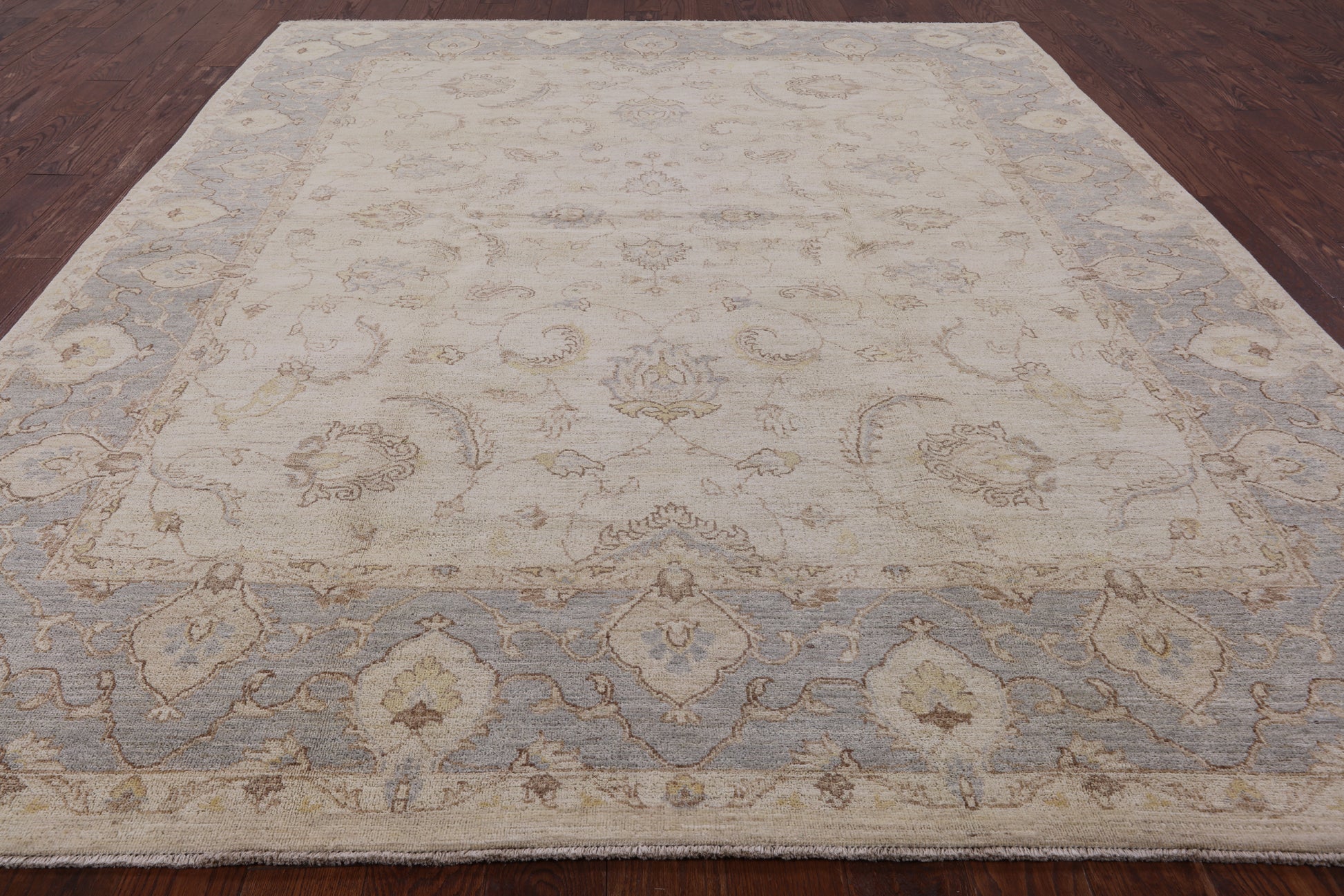 Ivory Peshawar White Wash Area Rug - 8' 2" X 10' 7" - Golden Nile
