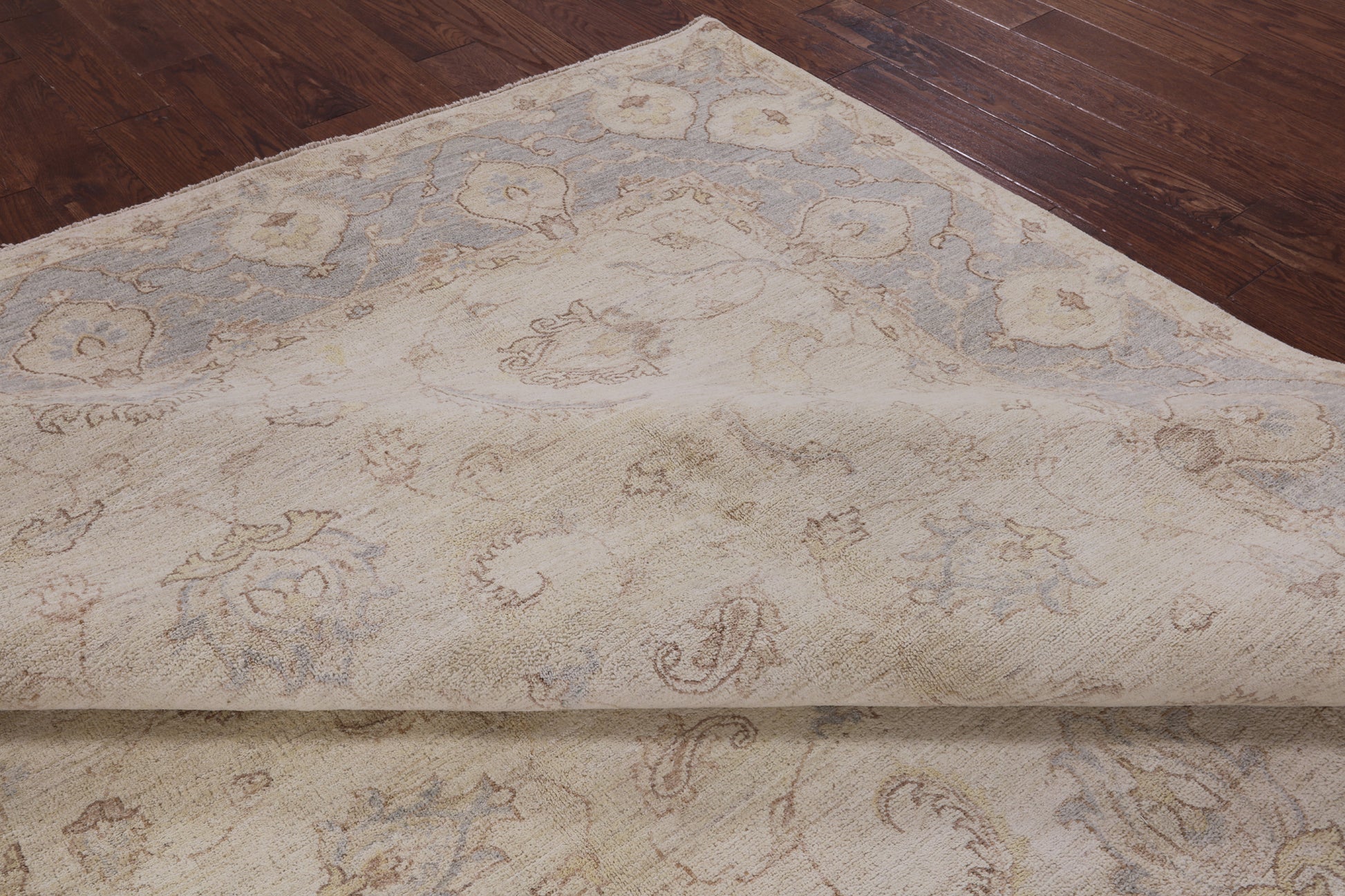Ivory Peshawar White Wash Area Rug - 8' 2" X 10' 7" - Golden Nile
