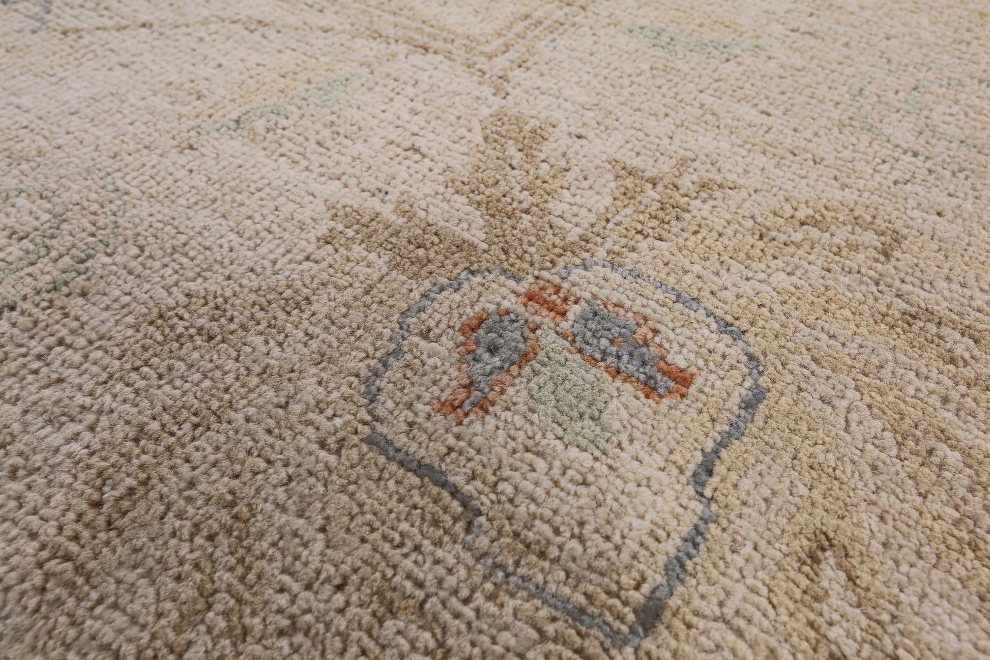 Chobi Peshawar Handmade Wool Area Rug - 8' 0" X 9' 10" - Golden Nile