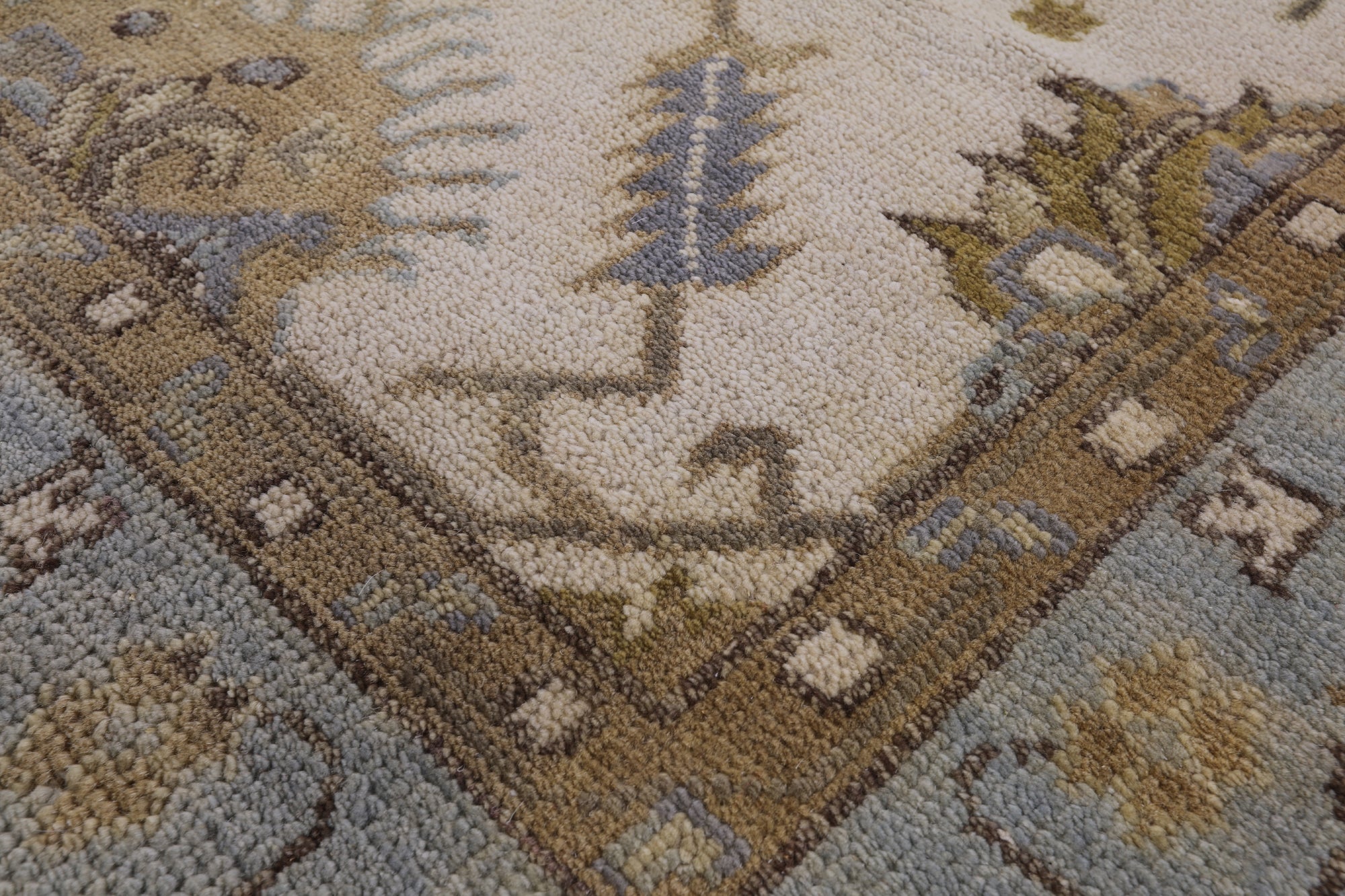 Ivory Turkish Oushak Hand Knotted Wool Rug - 6' 3" X 9' 2" - Golden Nile