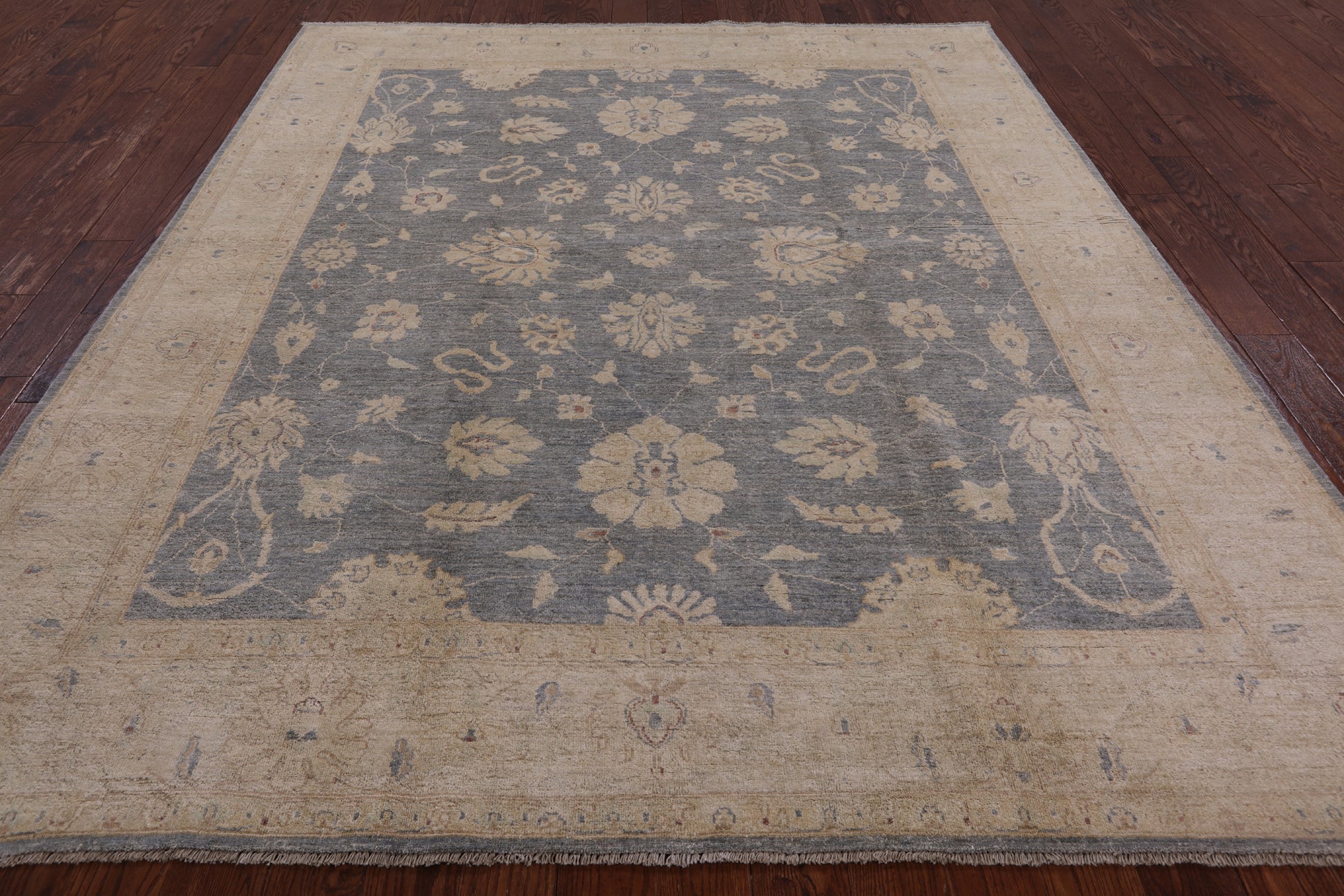 Peshawar Hand Knotted Wool Area Rug - 8' 3" X 9' 9" - Golden Nile