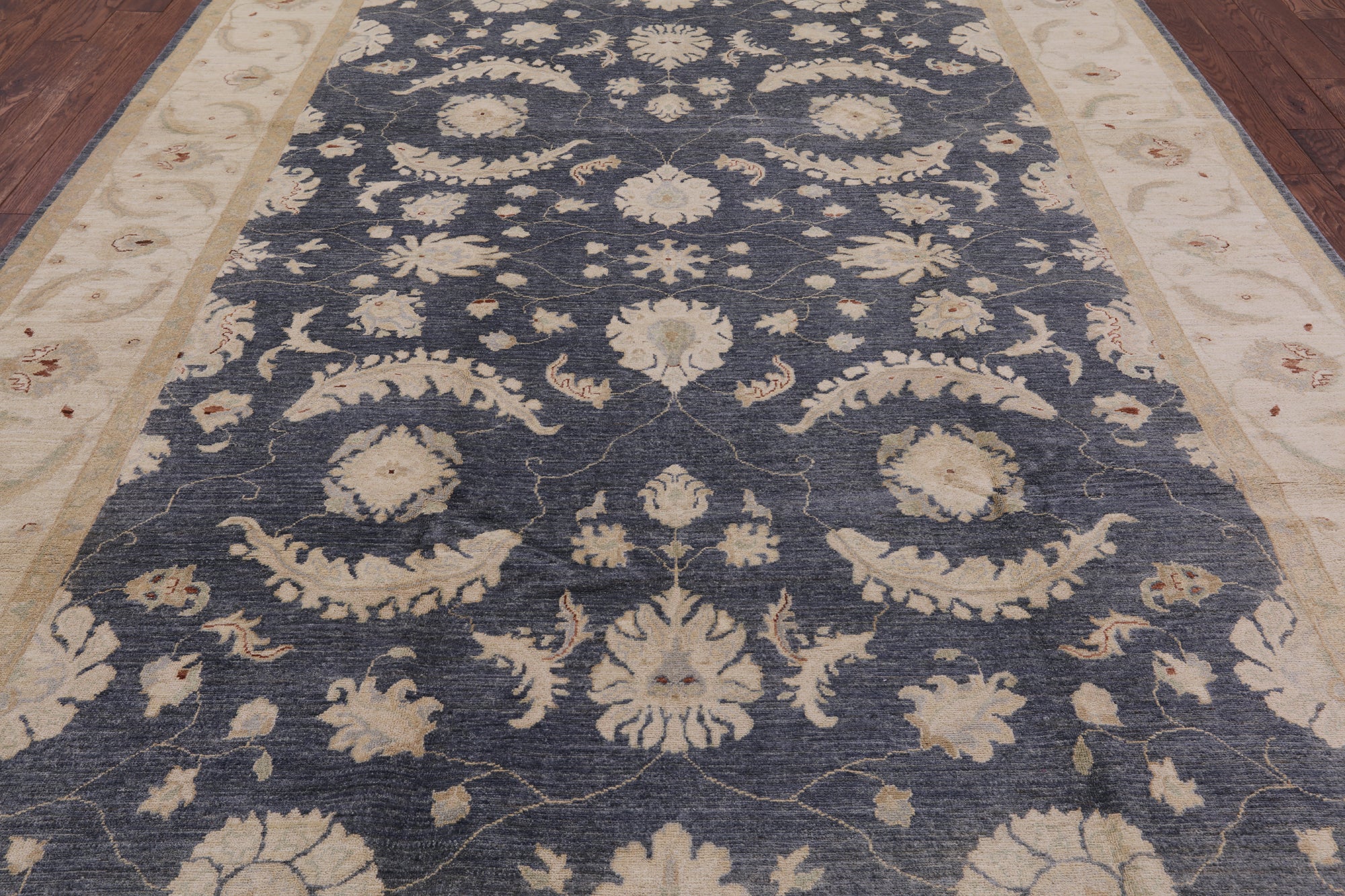 Peshawar Hand Knotted Wool Area Rug - 8' 9" X 11' 10" - Golden Nile