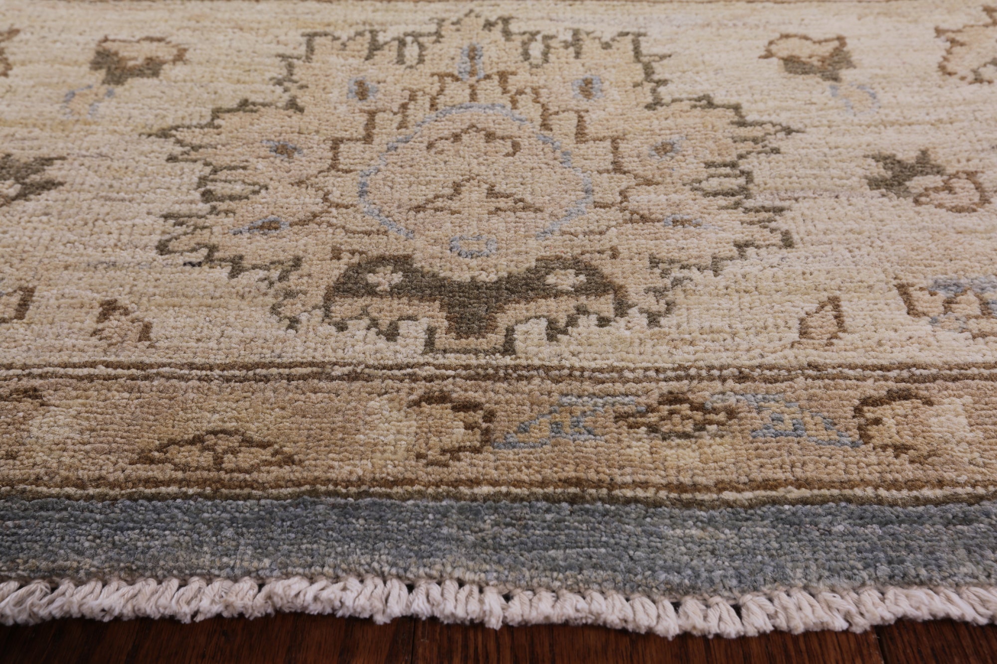 Chobi Peshawar Hand Knotted Wool Area Rug - 8' 3" X 9' 10" - Golden Nile