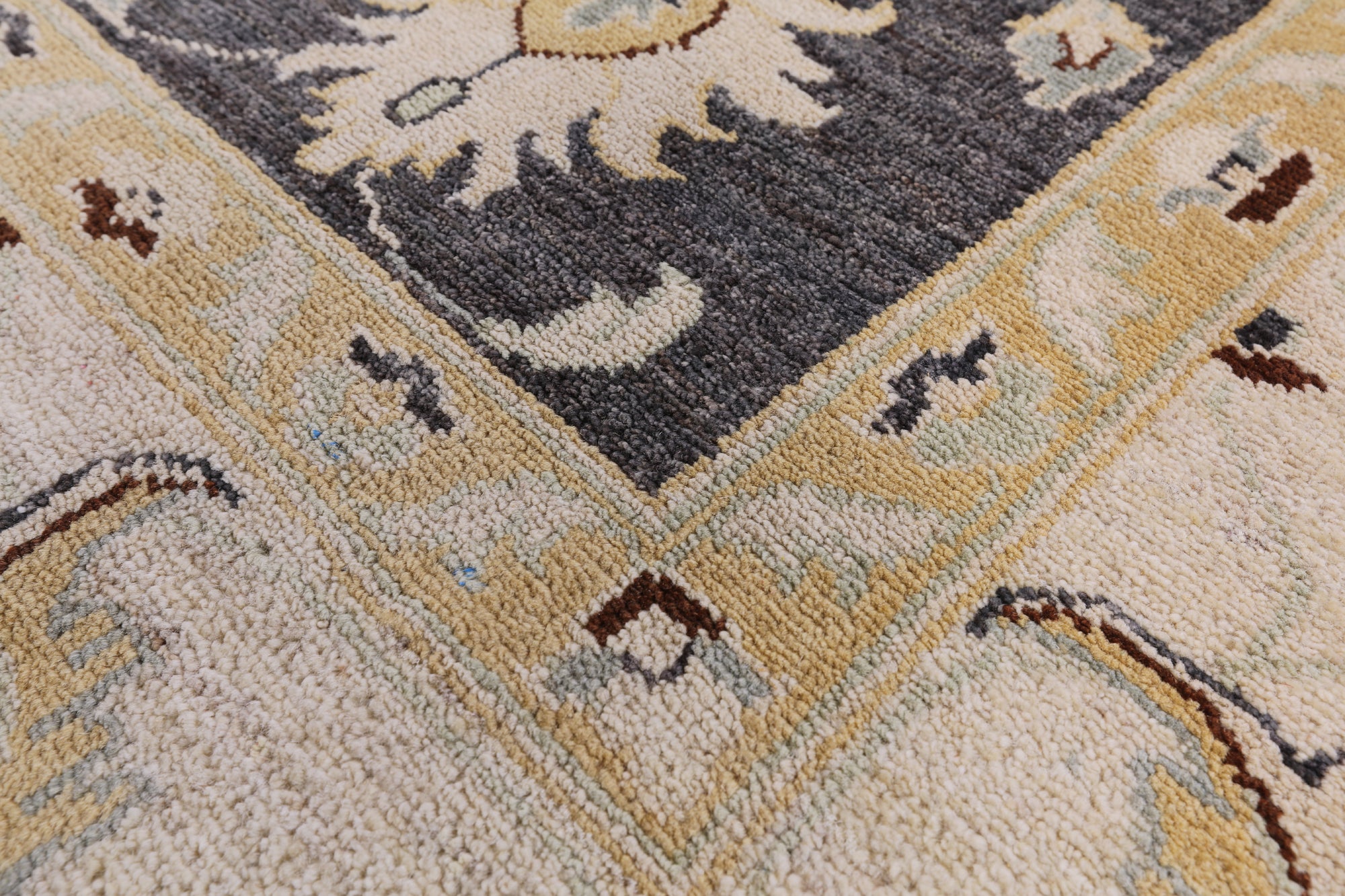 Grey Chobi Peshawar Hand Knotted Wool Rug - 8' 1" X 9' 9" - Golden Nile