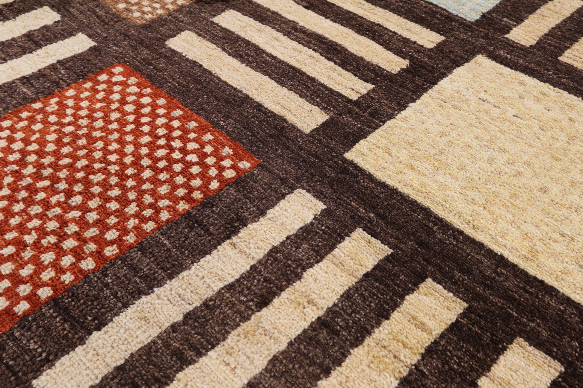 Brown Tribal Gabbeh Hand Knotted Wool Rug - 5' 8" X 7' 10" - Golden Nile