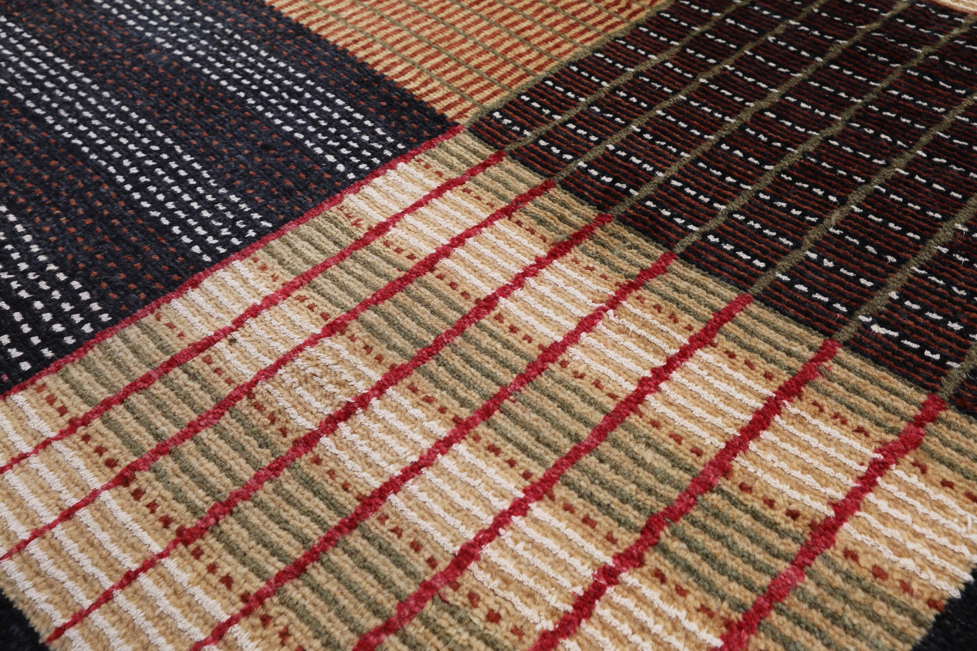 Persian Gabbeh Handmade Wool Area Rug - 6' 8" X 9' 9" - Golden Nile