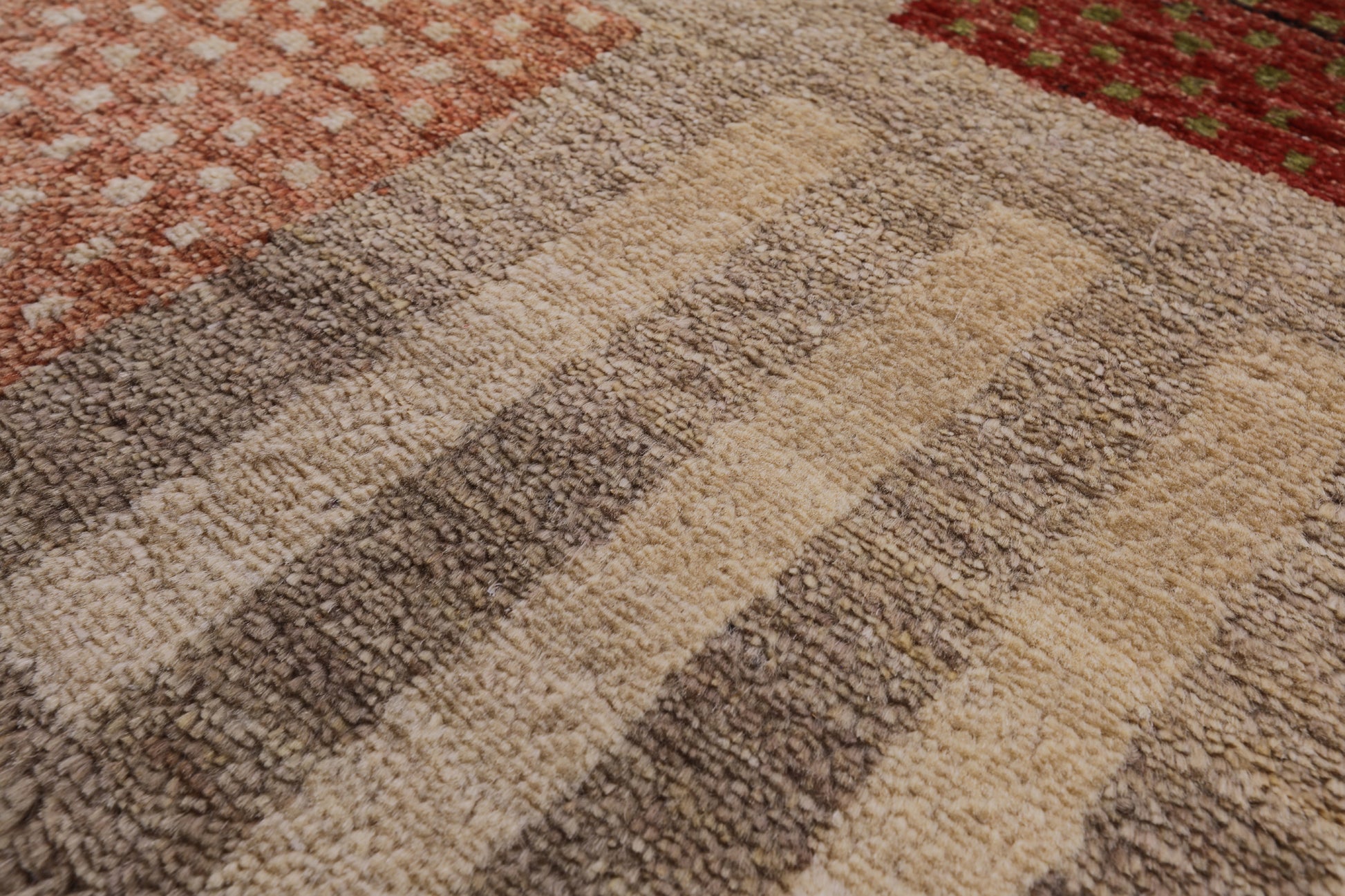 Tribal Gabbeh Hand Knotted Wool Rug - 5' 7" X 8' 8" - Golden Nile