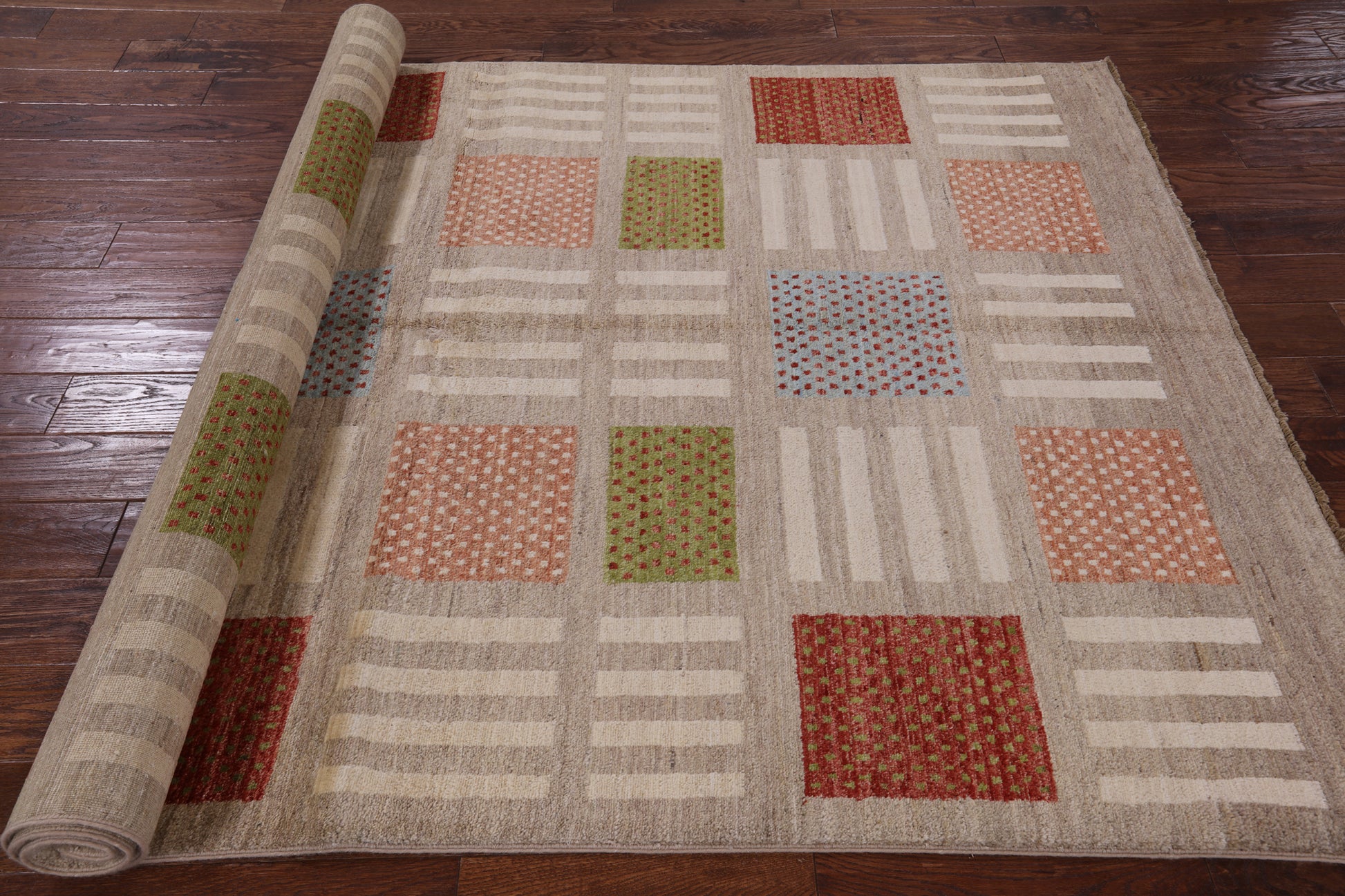 Tribal Gabbeh Hand Knotted Wool Rug - 5' 7" X 8' 8" - Golden Nile