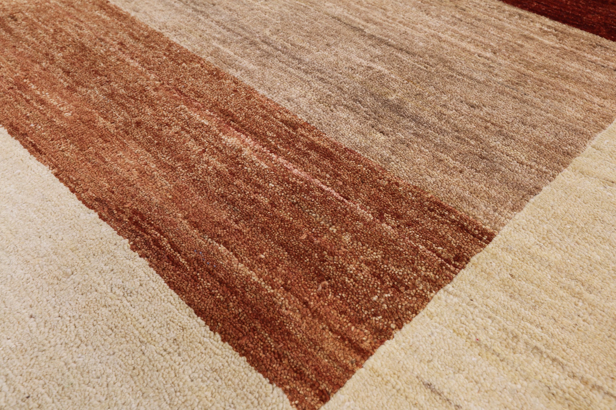 Persian Gabbeh Handmade Wool Rug - 6' 7" X 9' 5" - Golden Nile