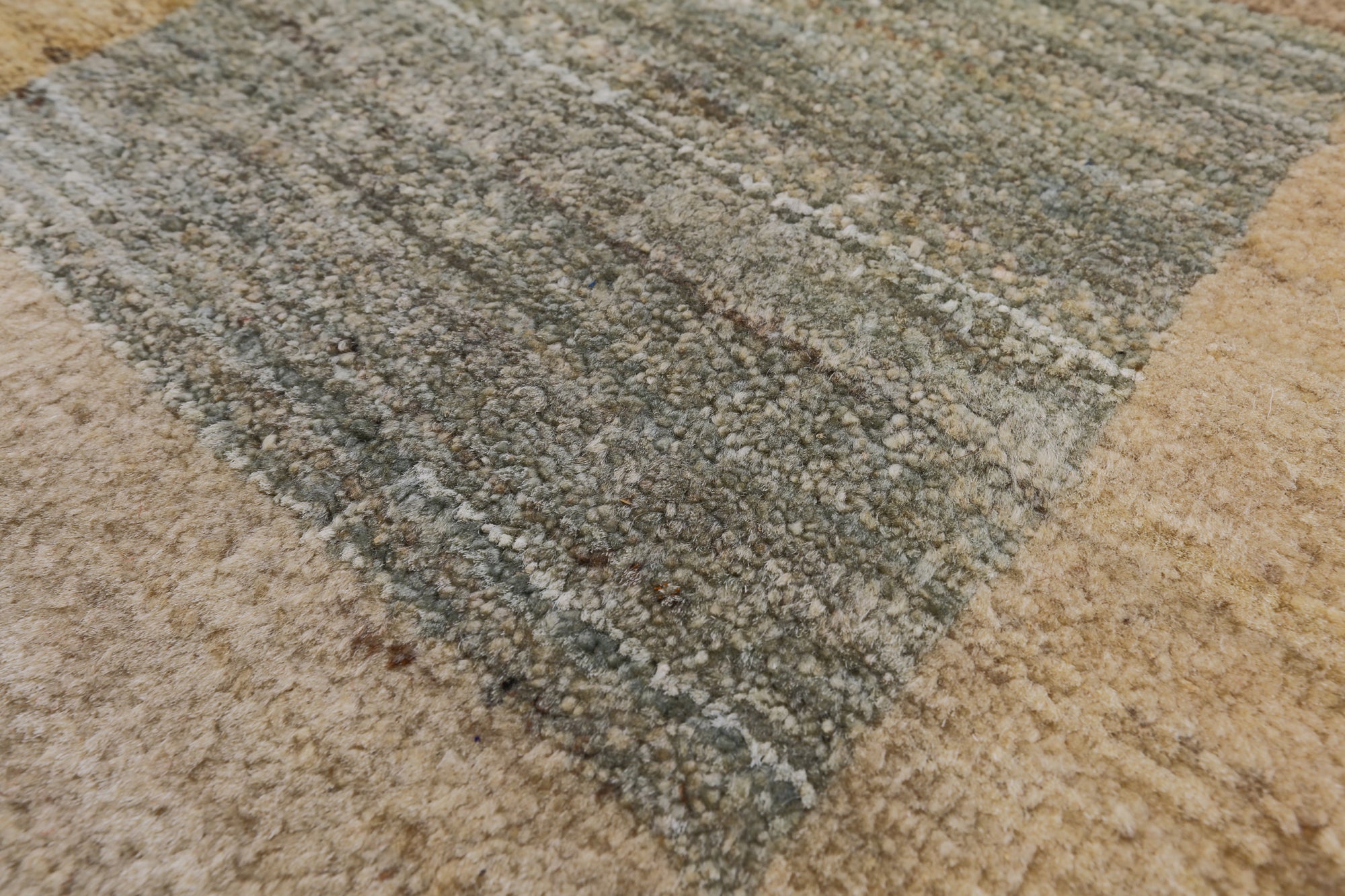 Persian Gabbeh Hand Knotted Wool Area Rug - 5' 7" X 7' 9" - Golden Nile