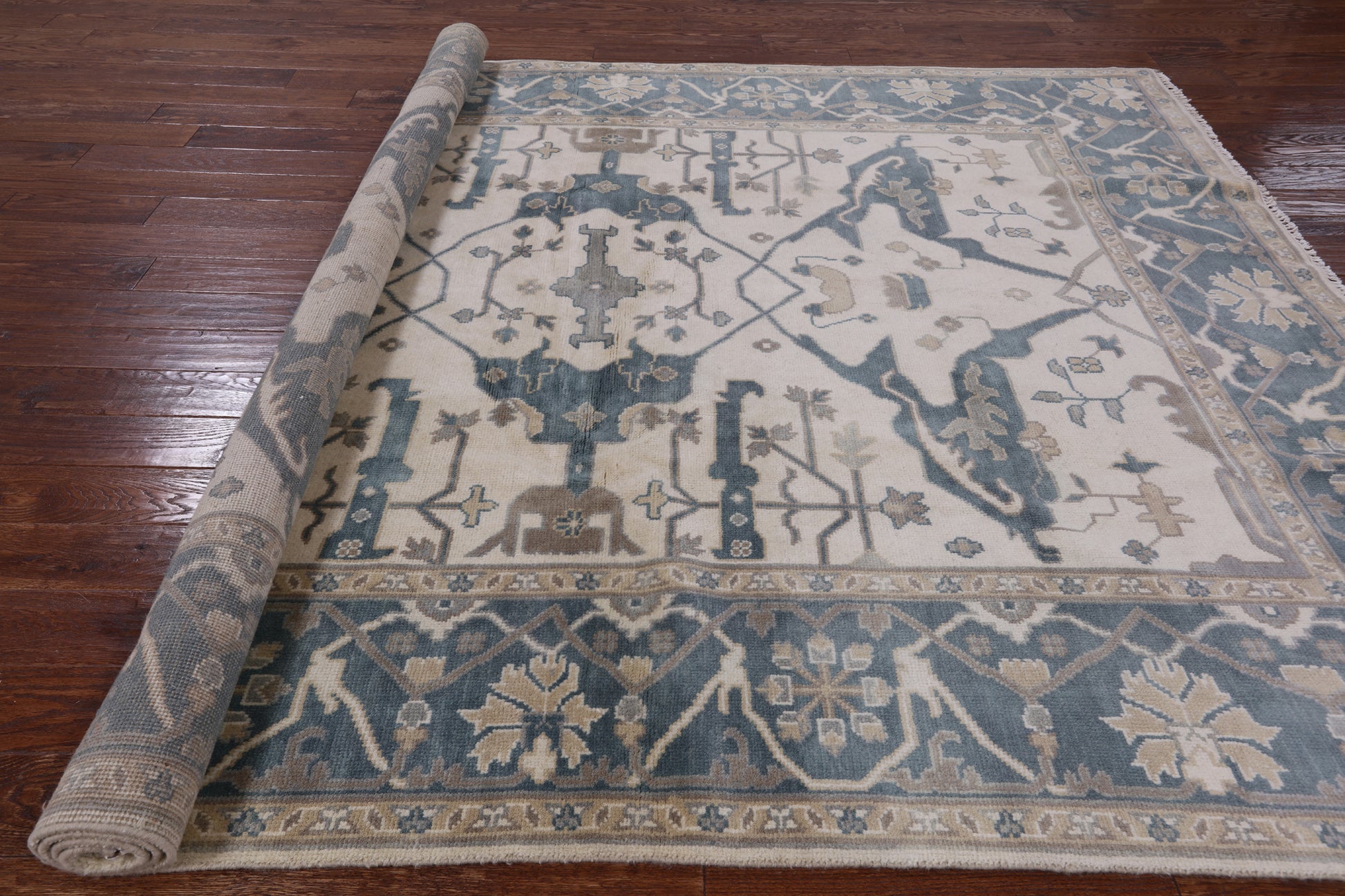 Ivory Turkish Oushak Handmade Wool Rug - 8' 0" X 9' 10" - Golden Nile