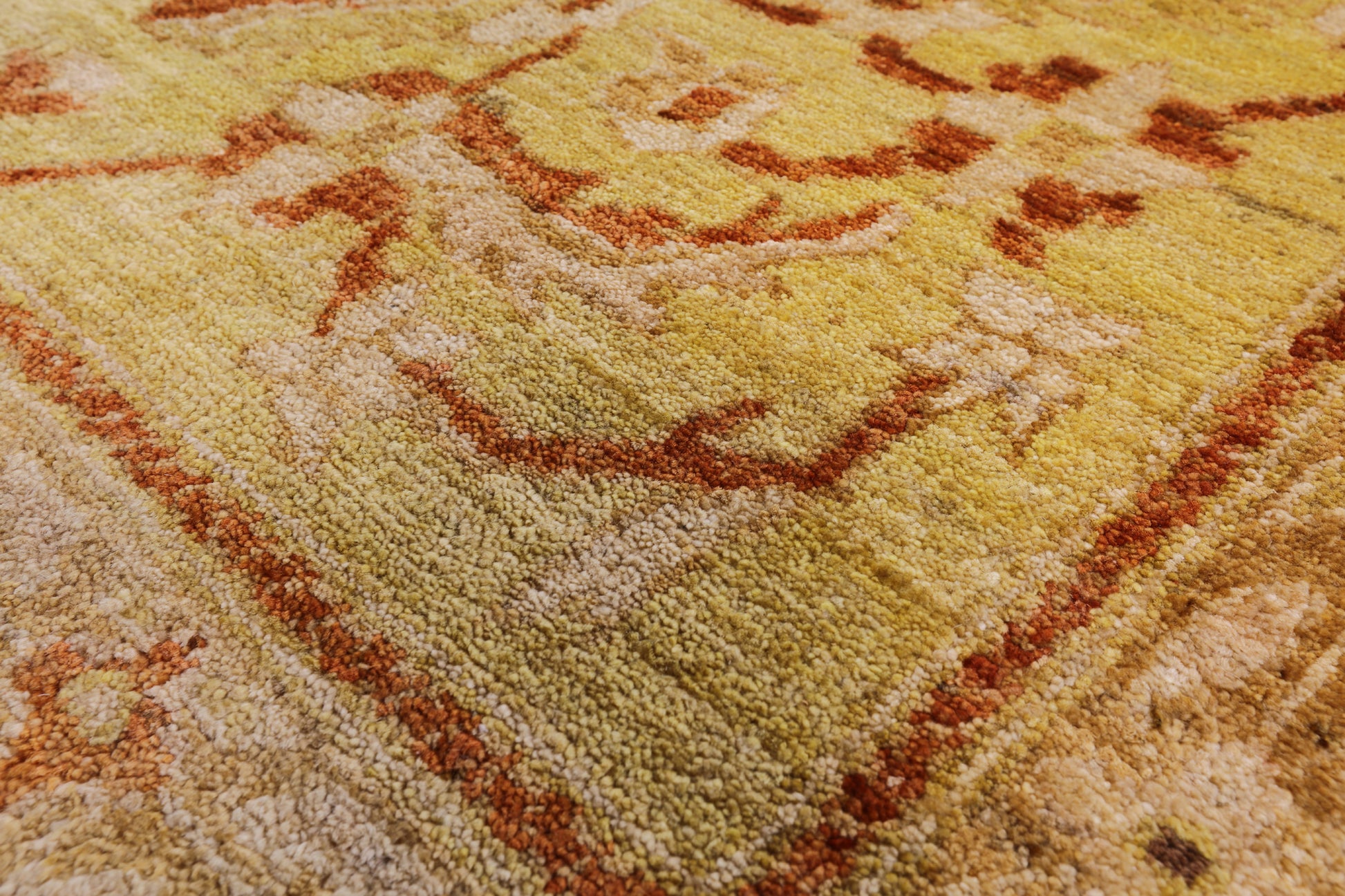 Chobi Peshawar Hand Knotted Rug - 10' 1" X 13' 7" - Golden Nile