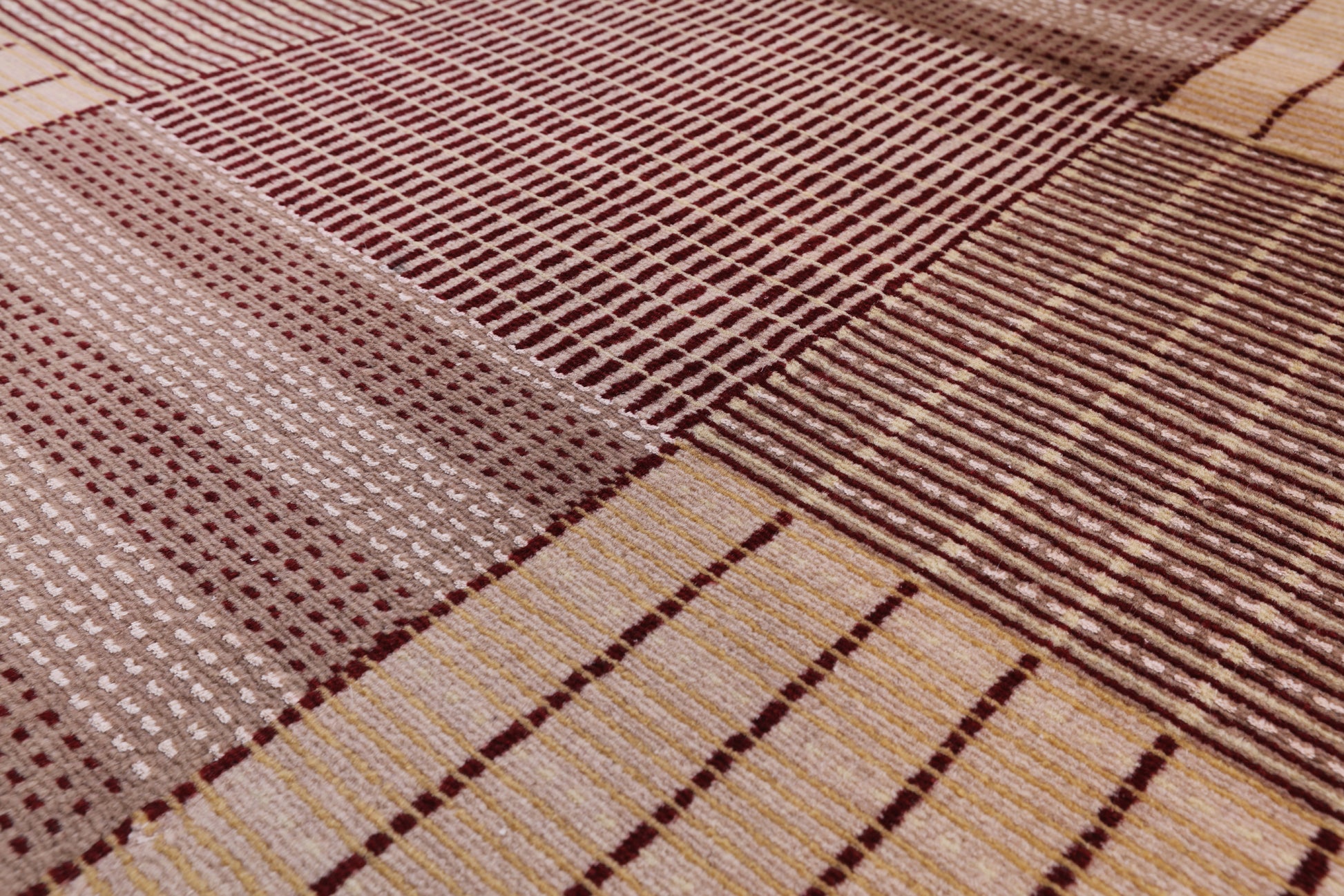 Persian Gabbeh Handmade Wool Rug - 6' 7" X 9' 7" - Golden Nile