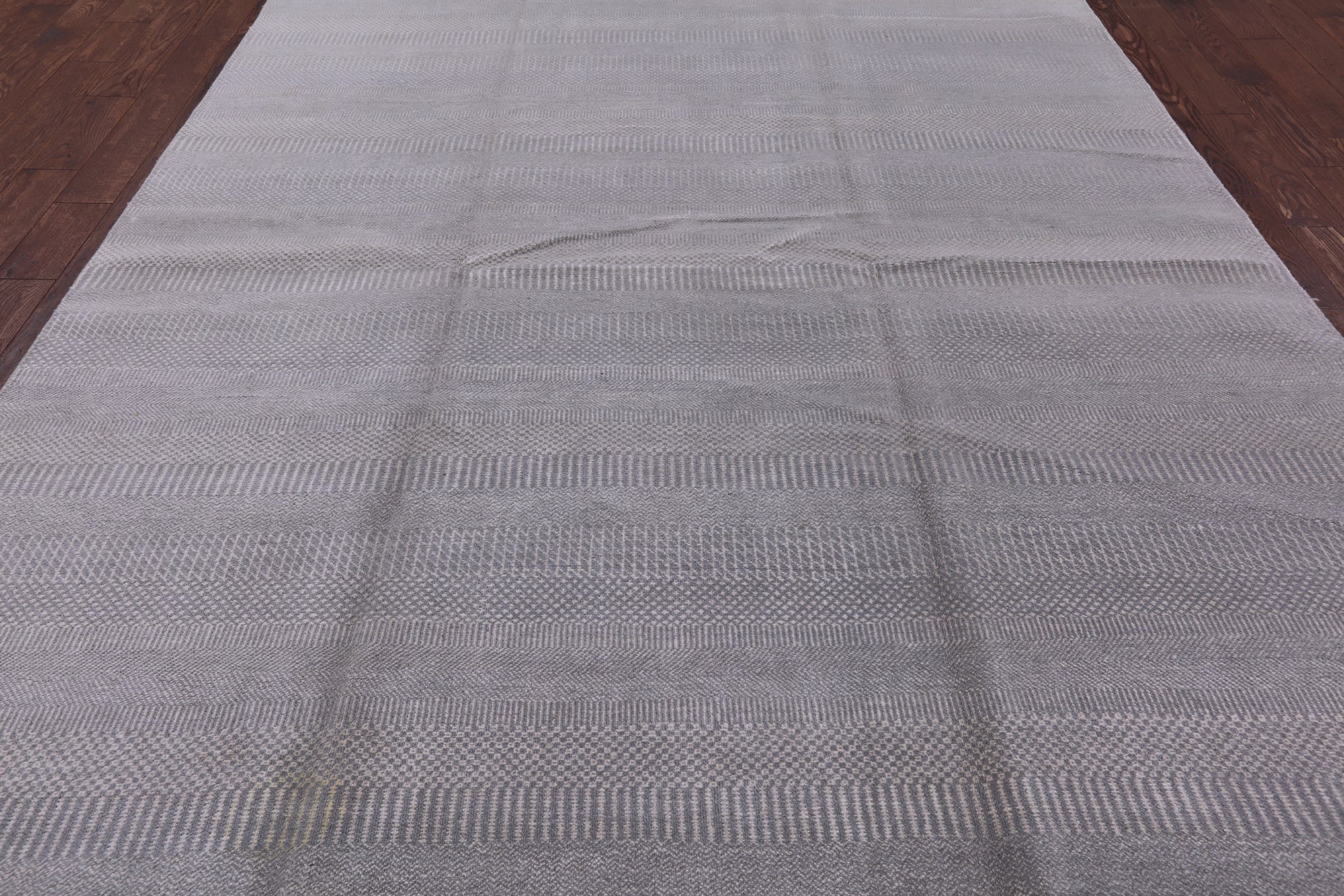 Grey Savannah Grass Hand Knotted Wool & Silk Rug - 8' 1" X 10' 3" - Golden Nile