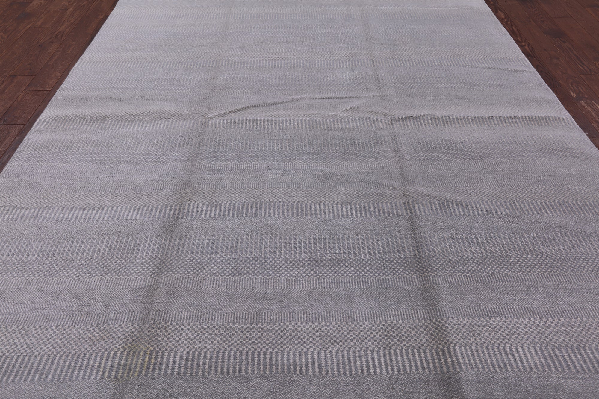 Grey Savannah Grass Hand Knotted Wool & Silk Rug - 8' 1" X 10' 3" - Golden Nile