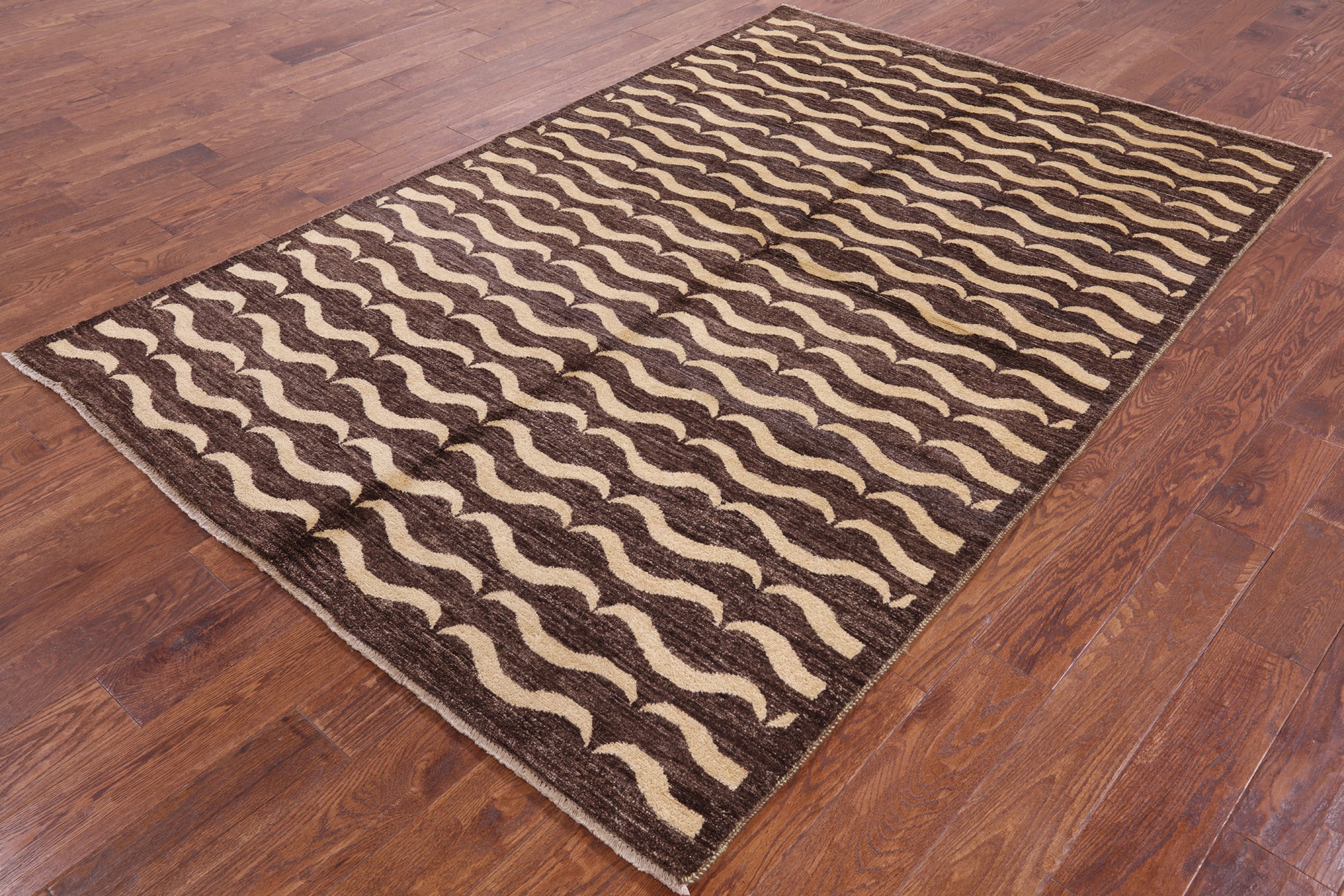Brown Tribal Gabbeh Hand Knotted Wool Rug - 5' 6" X 8' 4" - Golden Nile