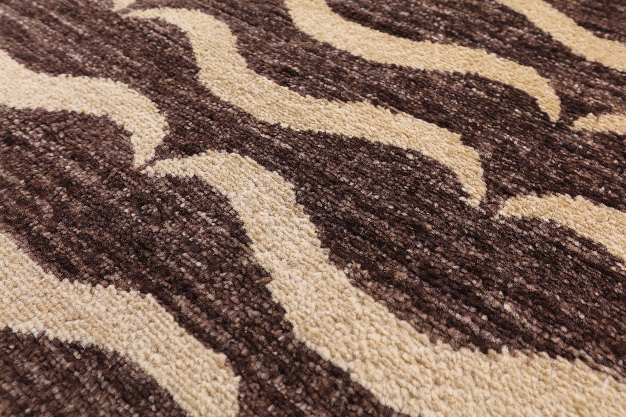 Brown Tribal Gabbeh Hand Knotted Wool Rug - 5' 6" X 8' 4" - Golden Nile