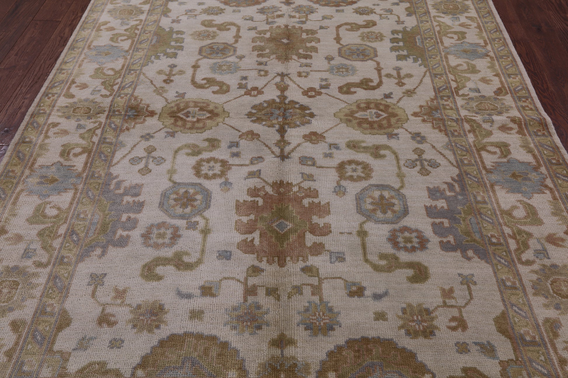 Ivory Turkish Oushak Hand Knotted Wool Rug - 6' 3" X 8' 10" - Golden Nile