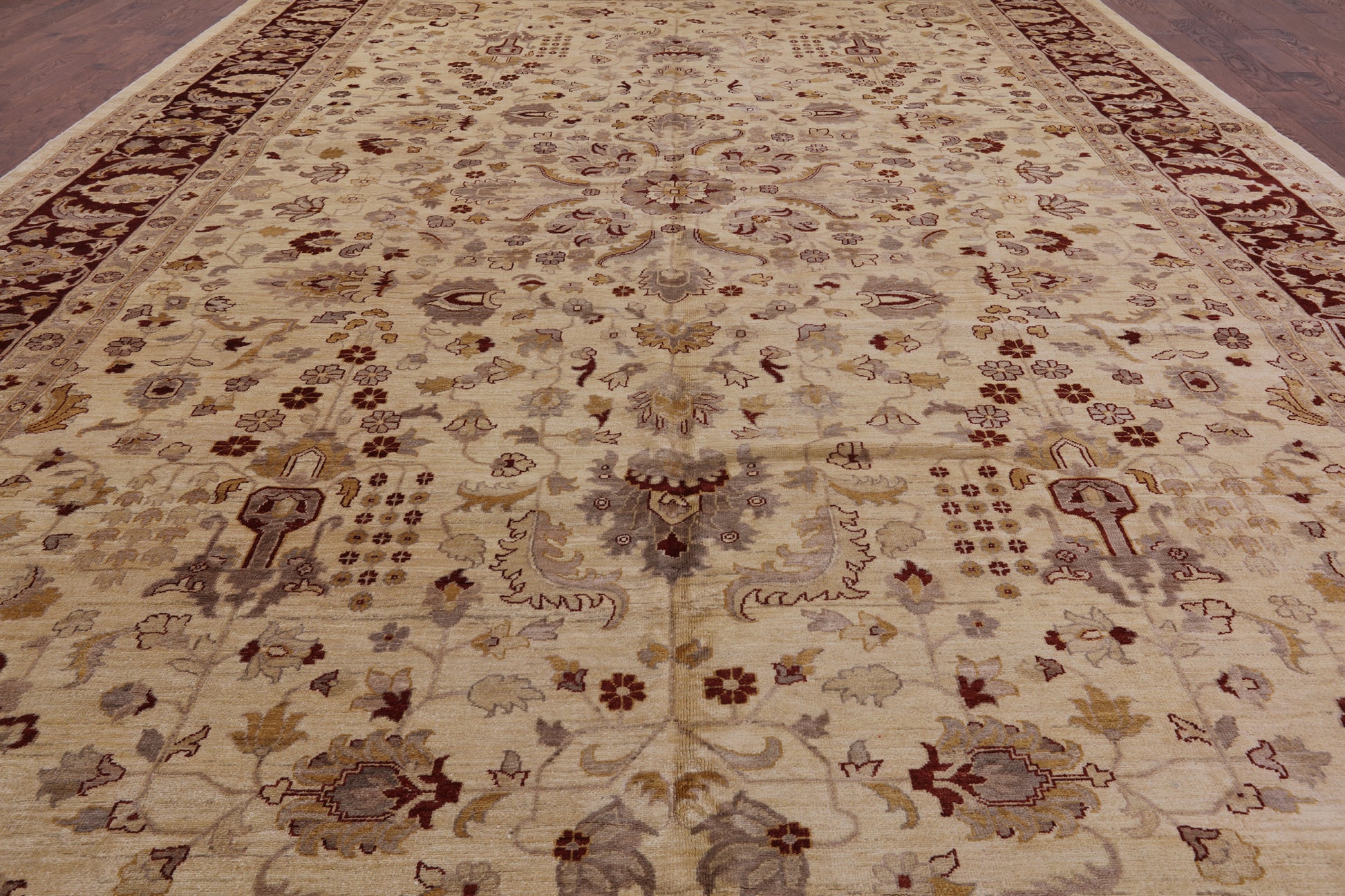 Ivory Chobi Peshawar Hand Knotted Wool Rug - 12' 0" X 17' 10" - Golden Nile