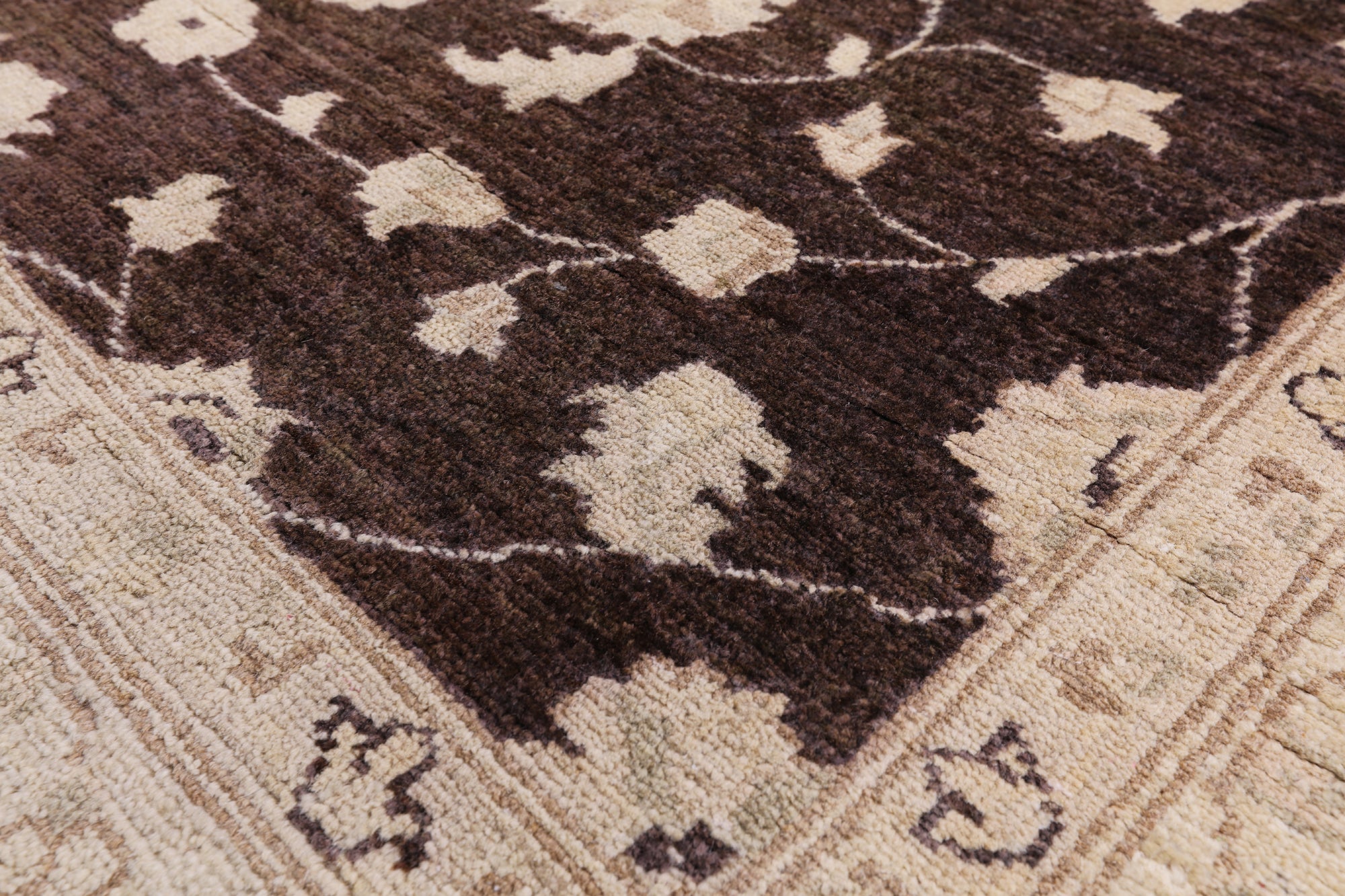 Brown Chobi Peshawar Handmade Wool Area Rug - 6' 0" X 8' 10" - Golden Nile