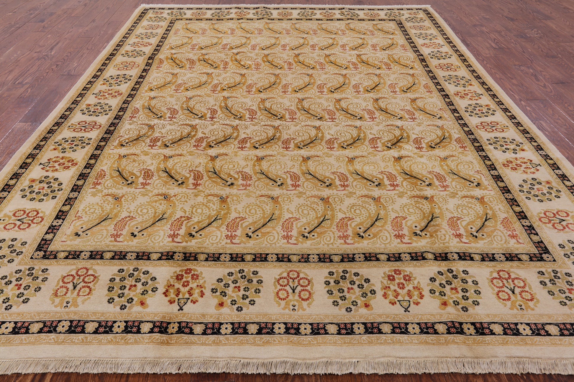 Ivory William Morris Handmade Wool Area Rug - 8' 10" x 11' 10" - Golden Nile
