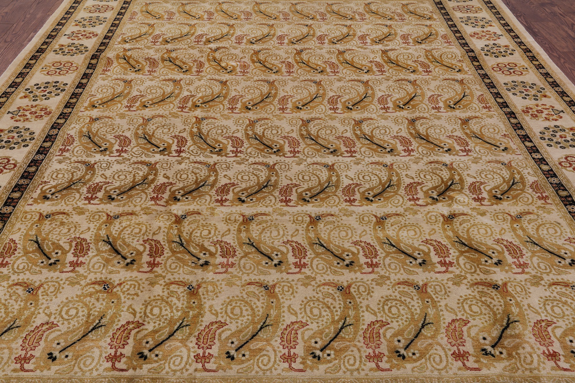 Ivory William Morris Handmade Wool Area Rug - 8' 10" x 11' 10" - Golden Nile