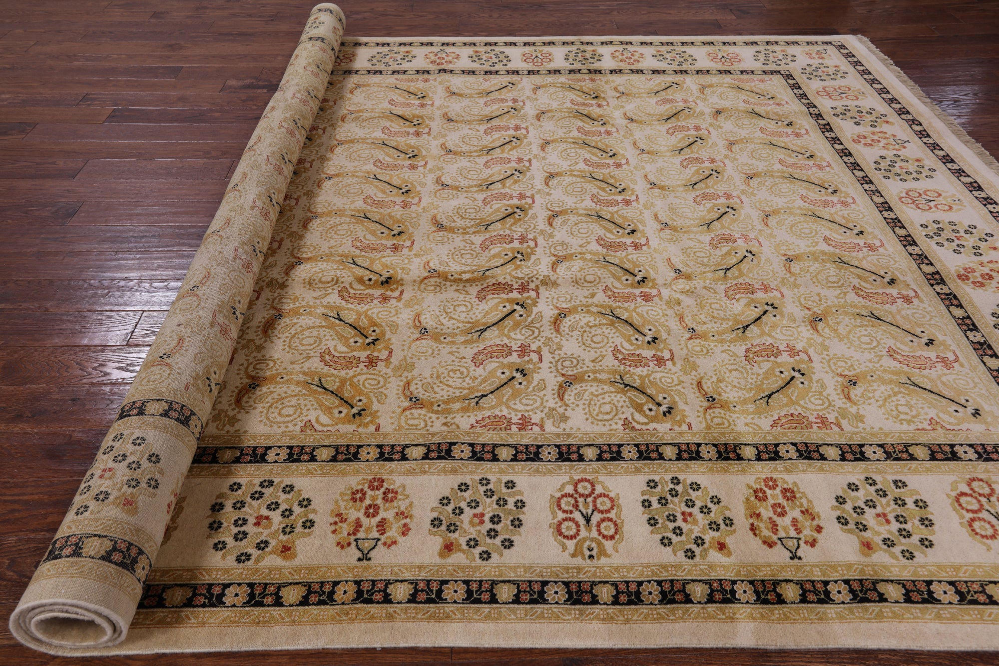 Ivory William Morris Handmade Wool Area Rug - 8' 10" x 11' 10" - Golden Nile