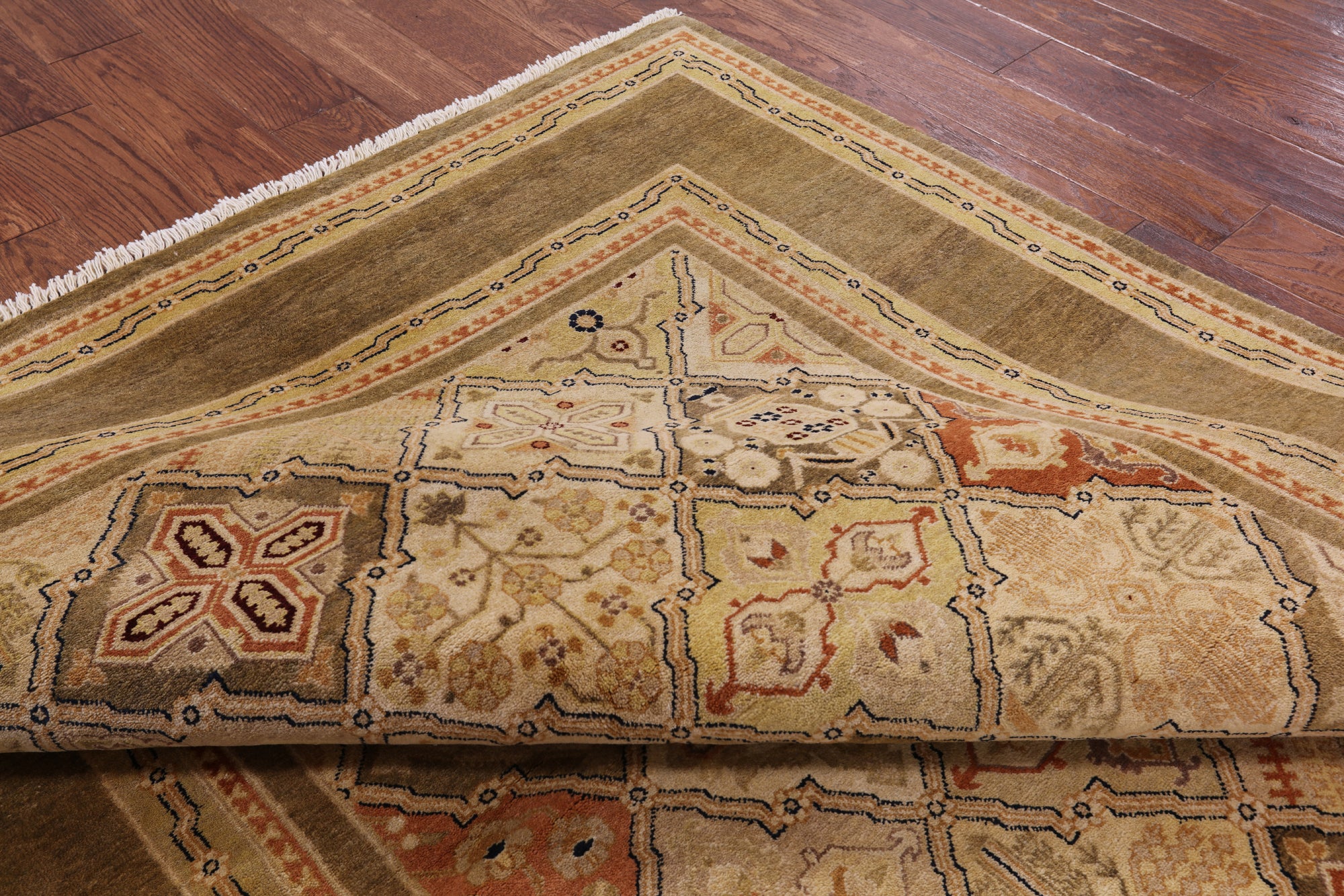 Chobi Peshawar Handmade Wool Rug - 6' 1" X 8' 7" - Golden Nile