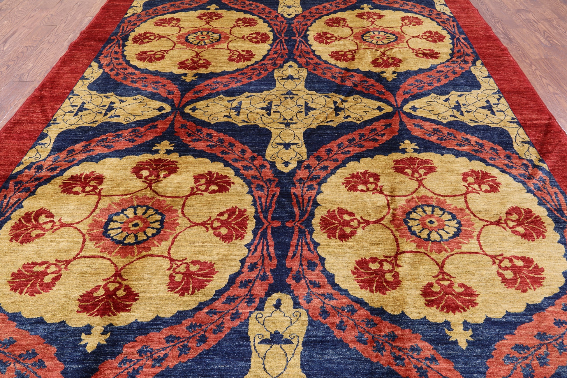 Peshawar Hand Knotted Wool Rug - 8' 8" X 11' 1" - Golden Nile