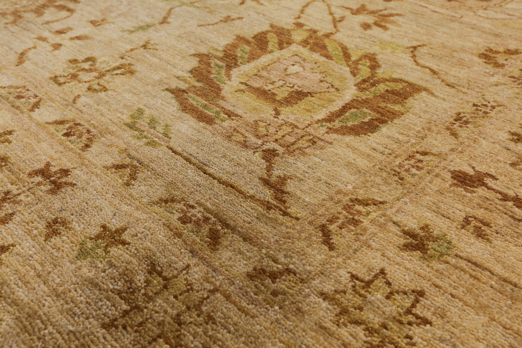 Peshawar Handmade Wool Rug - 6' 1" X 8' 10" - Golden Nile