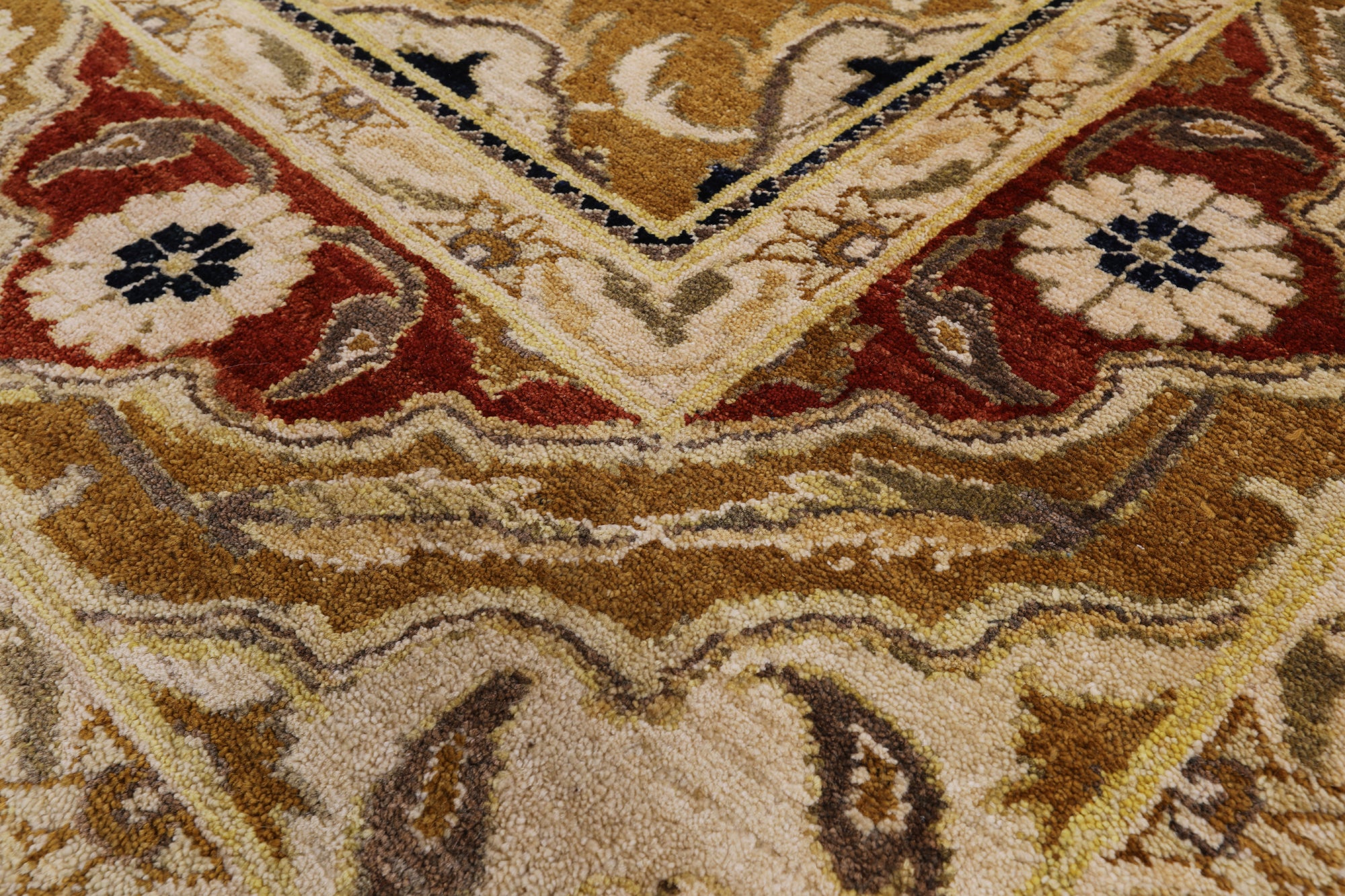 Peshawar Handmade Wool Rug - 8' 1" X 10' 0" - Golden Nile