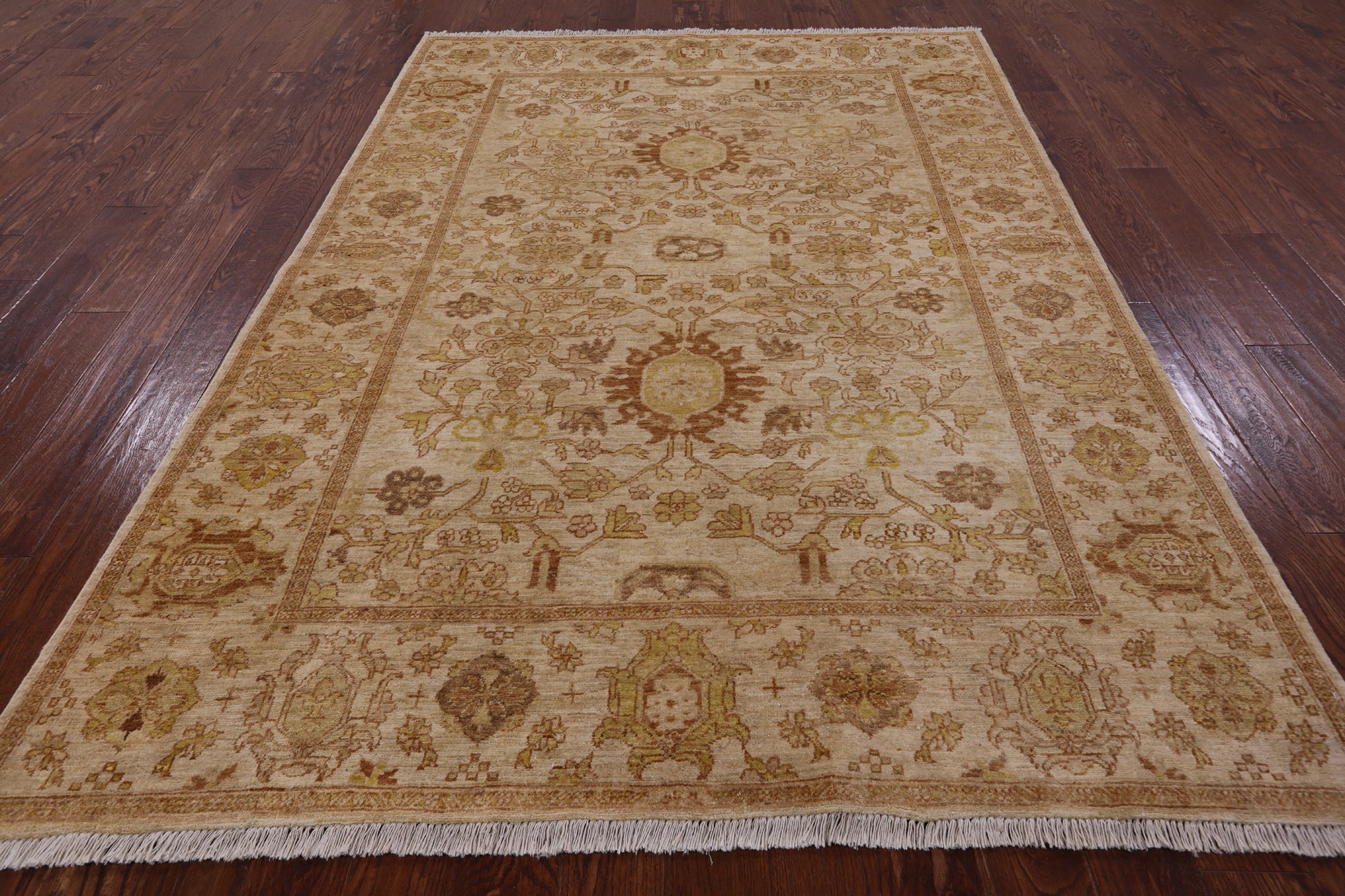 Ivory Chobi Peshawar Handmade Wool Rug - 6' 0" X 8' 8" - Golden Nile