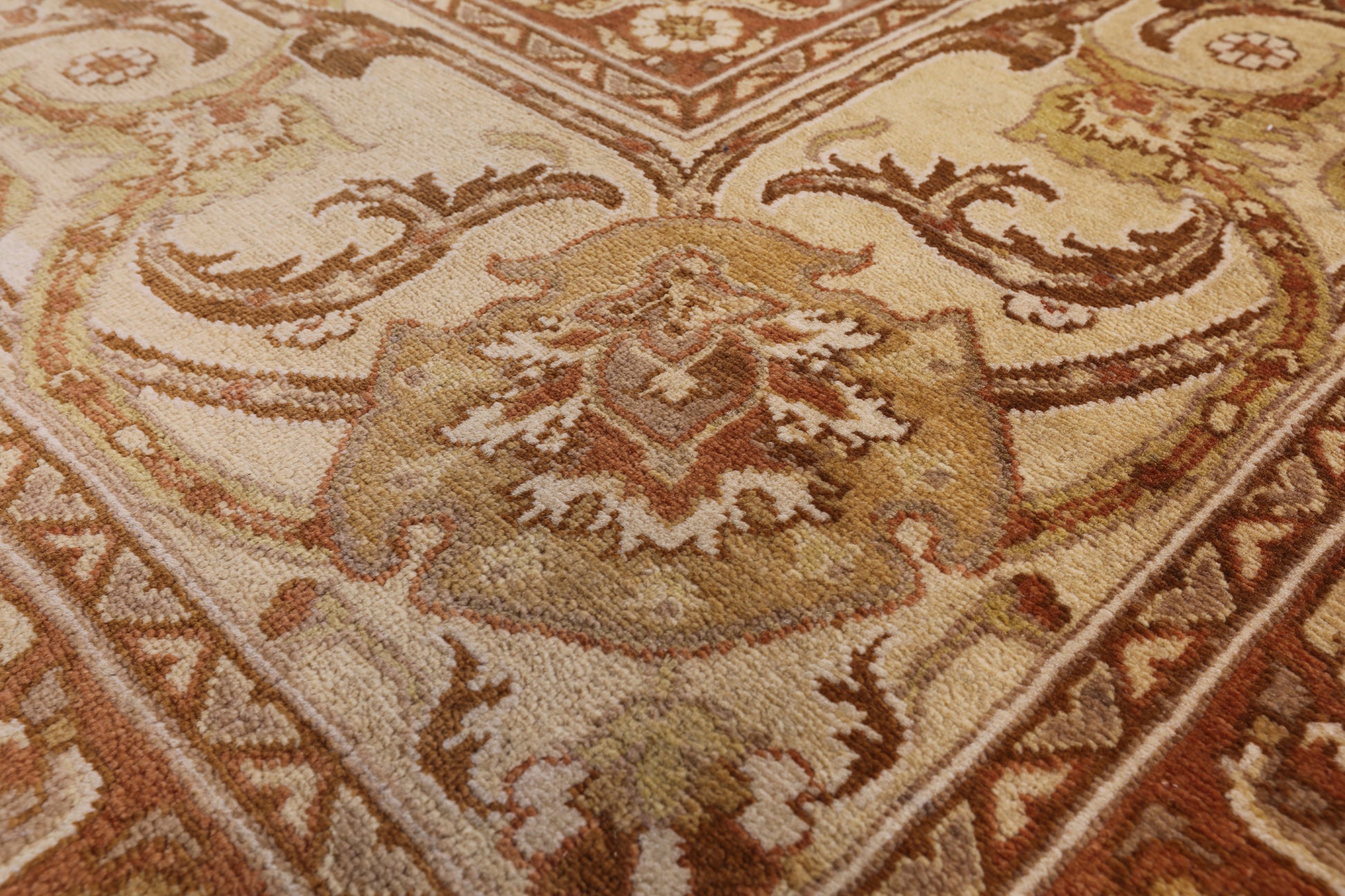 Traditional Peshawar Area Rug - 8' 10" X 12' 3" - Golden Nile