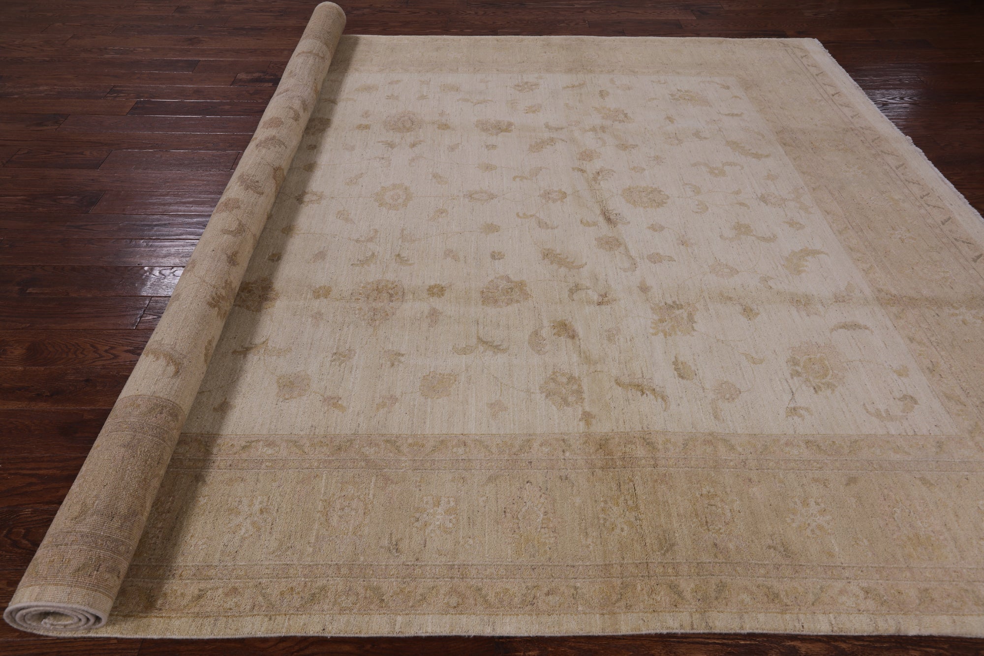 Ivory Chobi Peshawar Hand Knotted Rug - 8' 10" X 12' 3" - Golden Nile