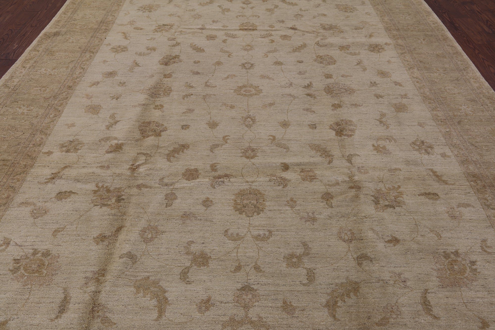 Ivory Chobi Peshawar Hand Knotted Rug - 8' 10" X 12' 3" - Golden Nile