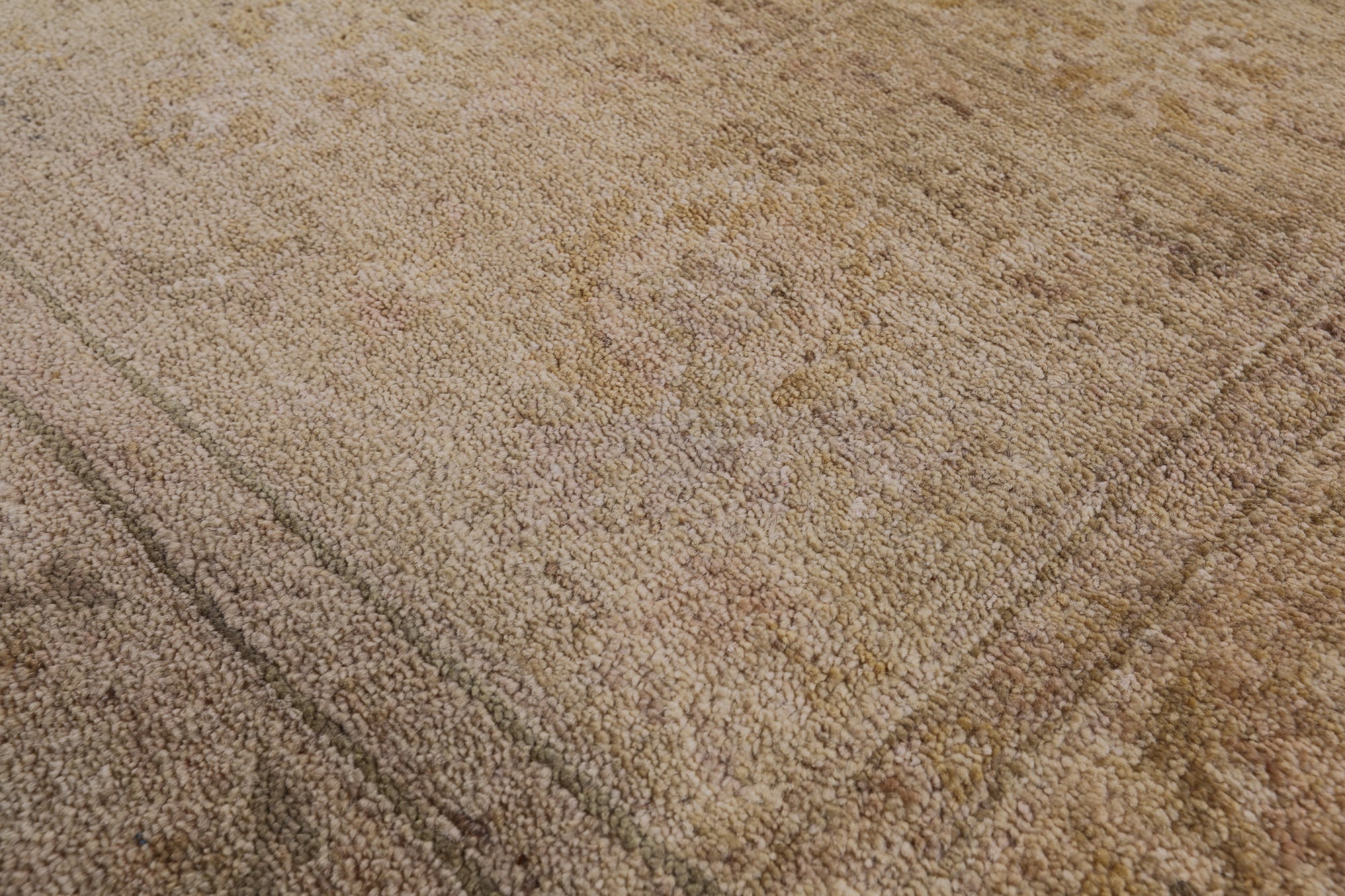 Ivory Chobi Peshawar Hand Knotted Rug - 8' 10" X 12' 3" - Golden Nile