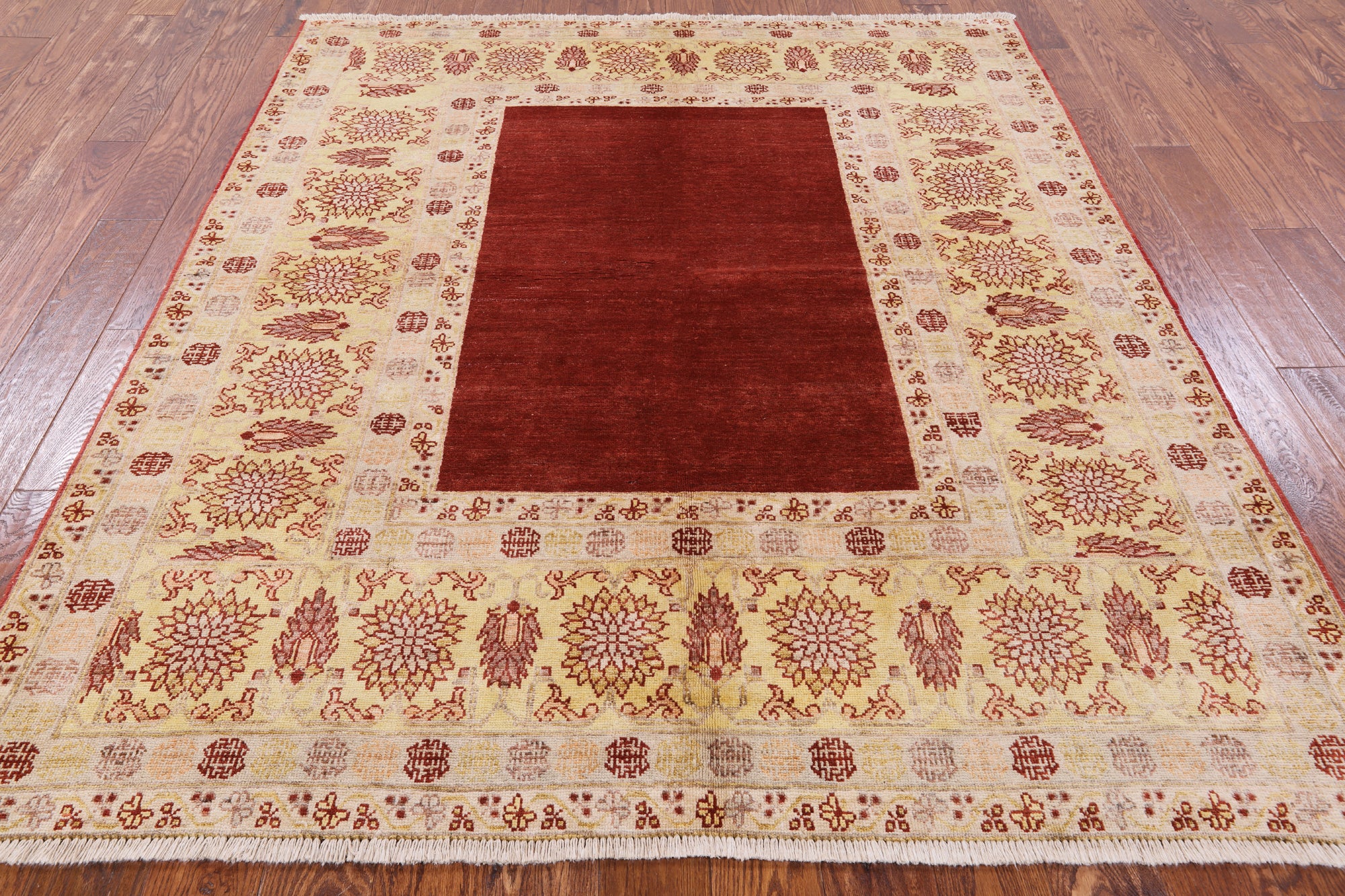 Peshawar Hand Knotted Wool Rug - 6' 3" X 7' 5" - Golden Nile