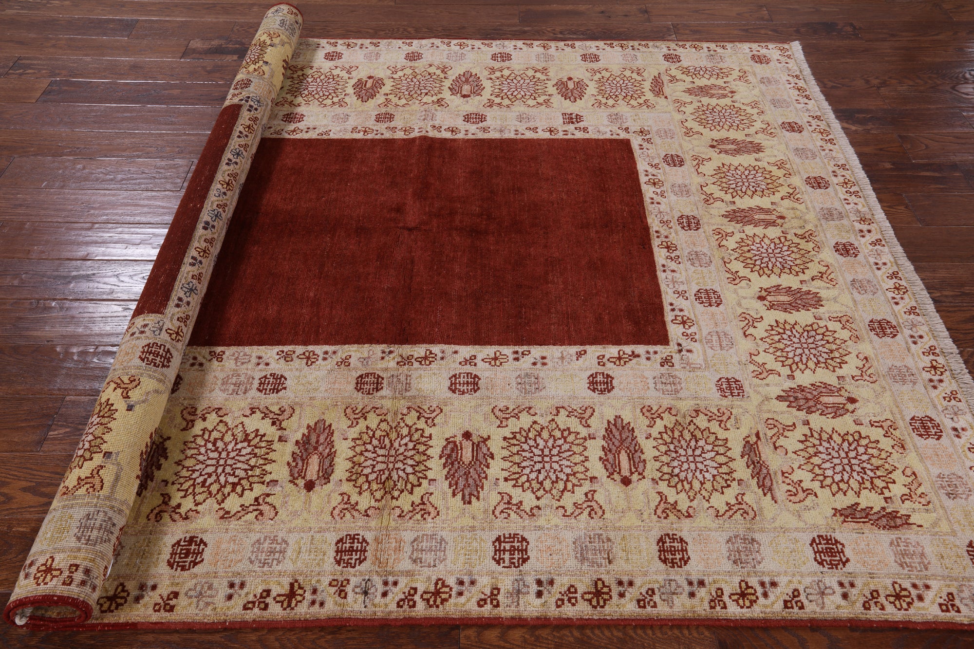 Peshawar Hand Knotted Wool Rug - 6' 3" X 7' 5" - Golden Nile