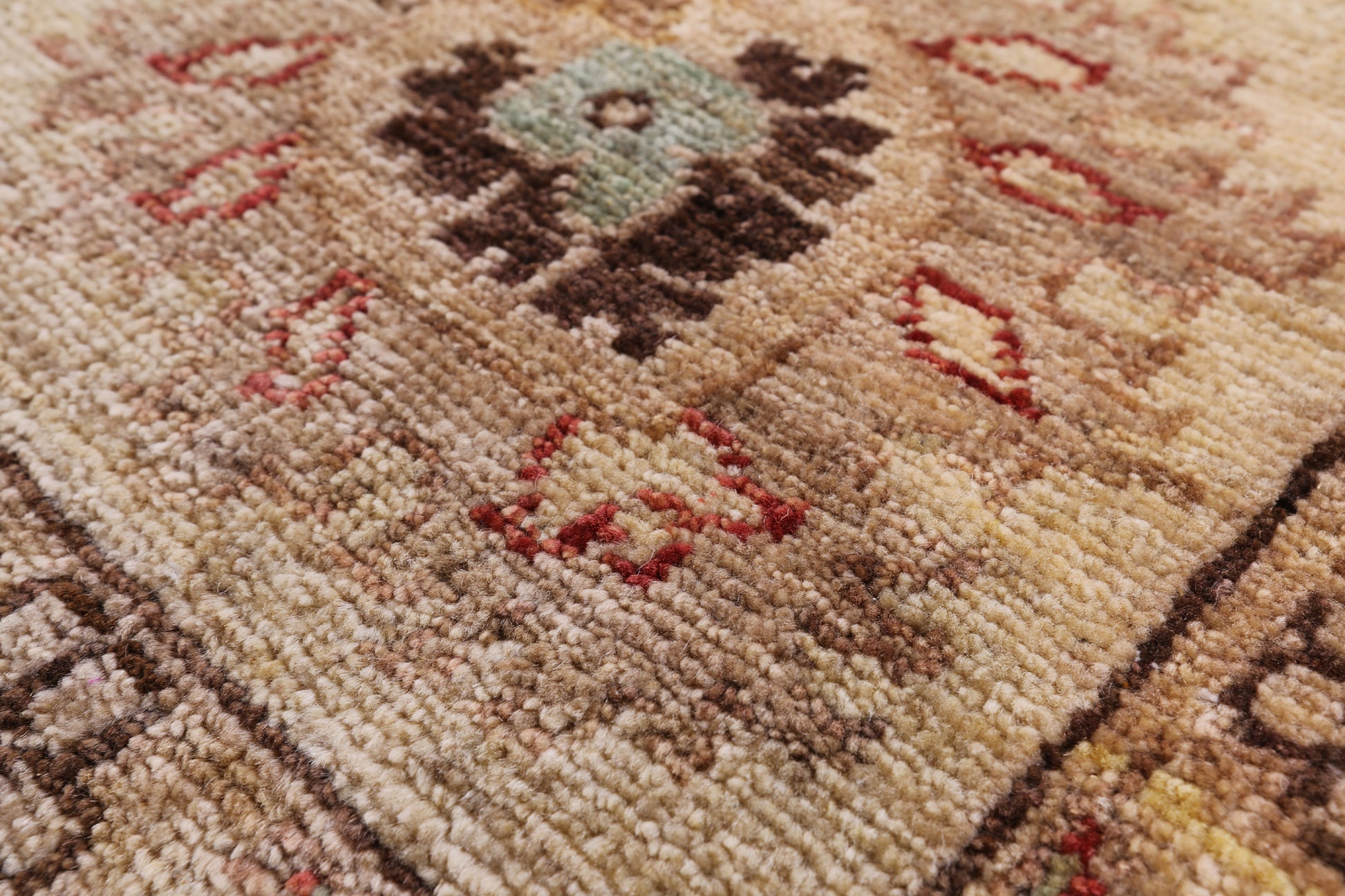 Brown Peshawar Hand Knotted Wool Rug - 6' 0" X 9' 0" - Golden Nile