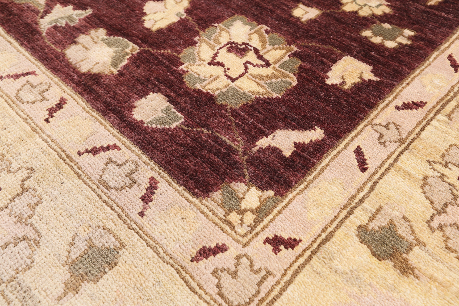 Peshawar Hand Knotted Wool Rug - 8' 3" X 9' 10" - Golden Nile