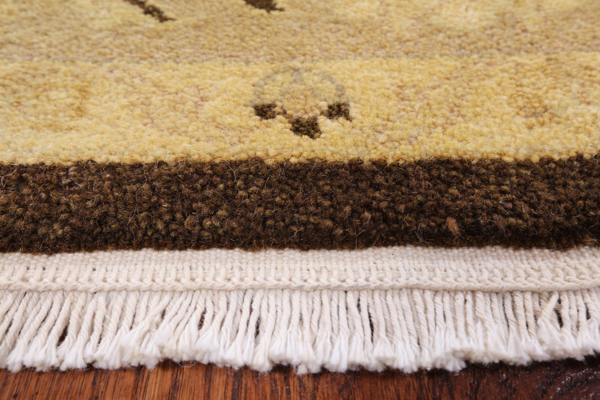 Brown Persian Hand Knotted Wool Area Rug - 5' 6" X 9' 5" - Golden Nile