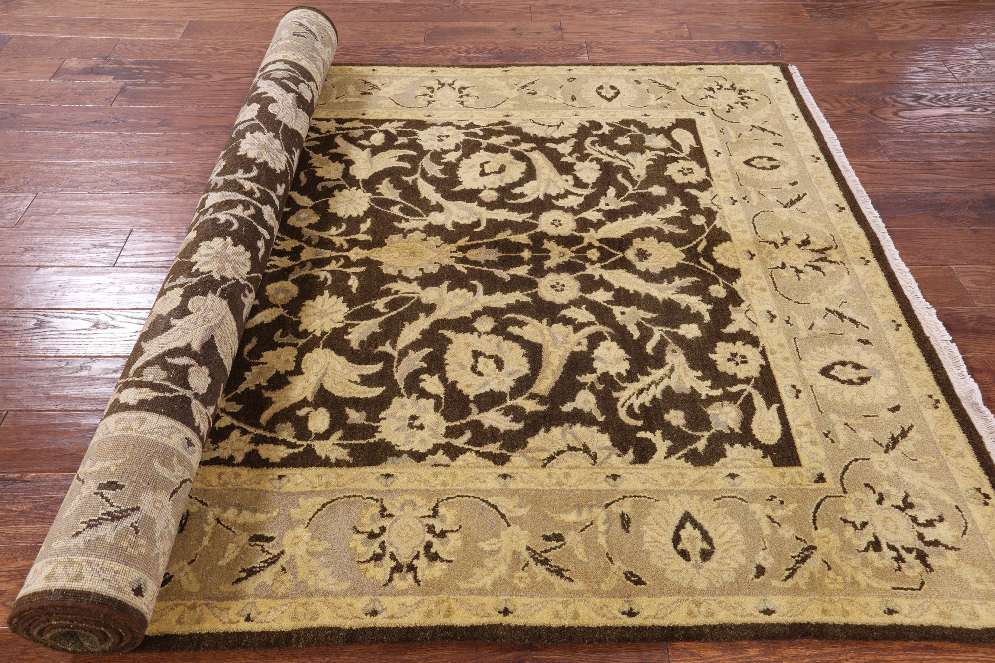 Brown Persian Hand Knotted Wool Area Rug - 5' 6" X 9' 5" - Golden Nile