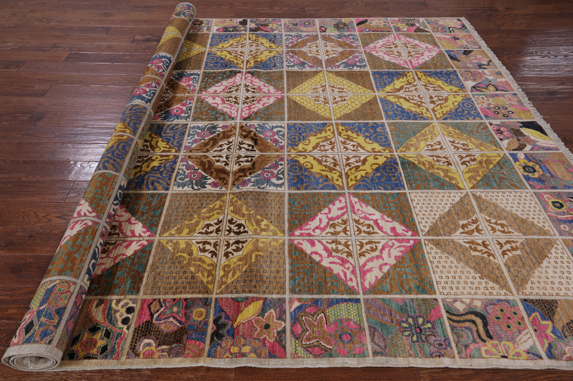 William Morris Handmade Wool Area Rug - 8' 2" X 9' 9" - Golden Nile