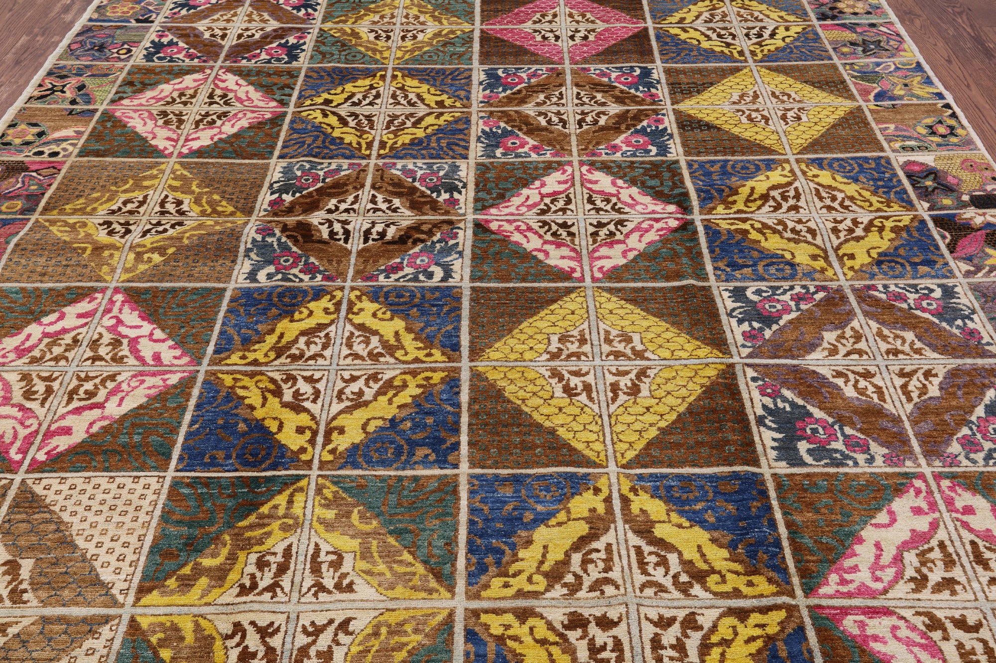 William Morris Handmade Wool Area Rug - 8' 2" X 9' 9" - Golden Nile